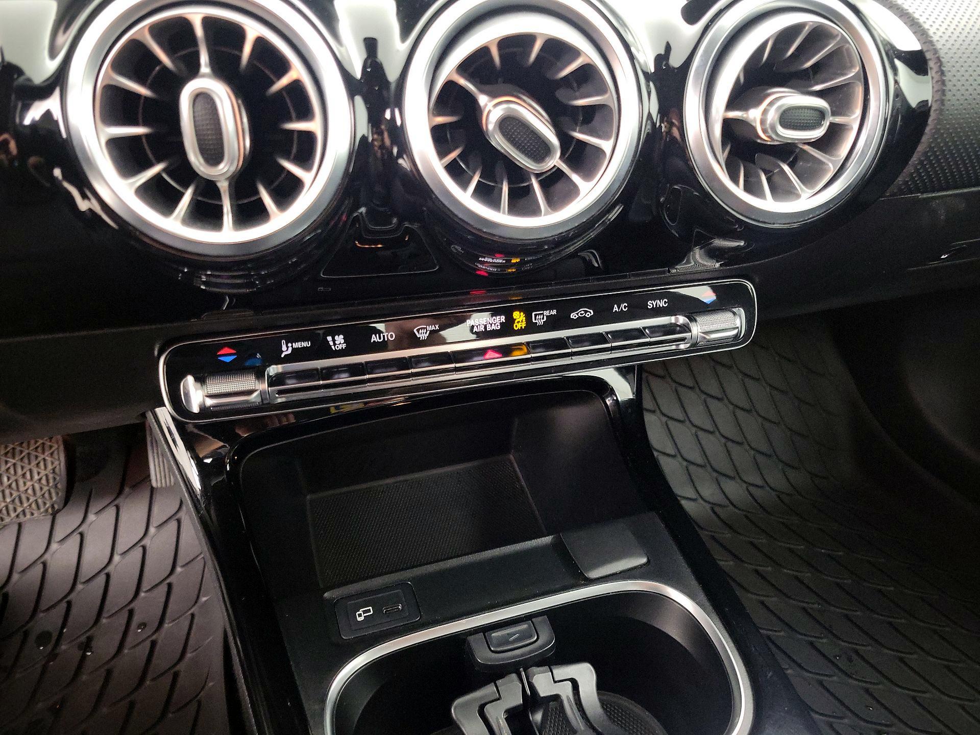 Thumbnail: 2020 Mercedes-Benz A-Class - 16