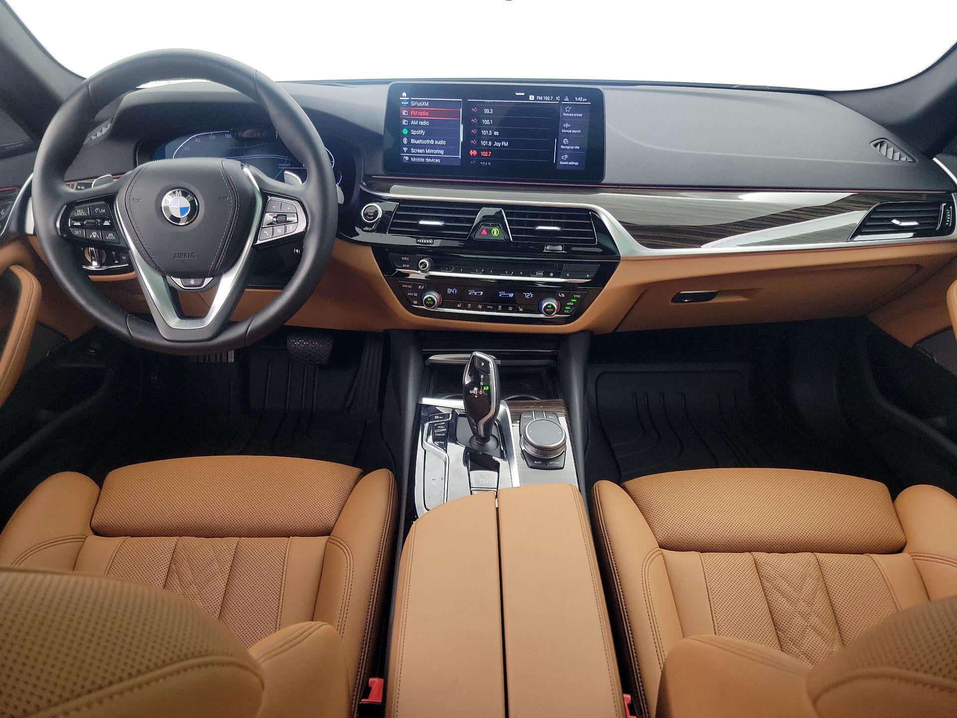 Thumbnail: 2022 BMW 5 Series - 9