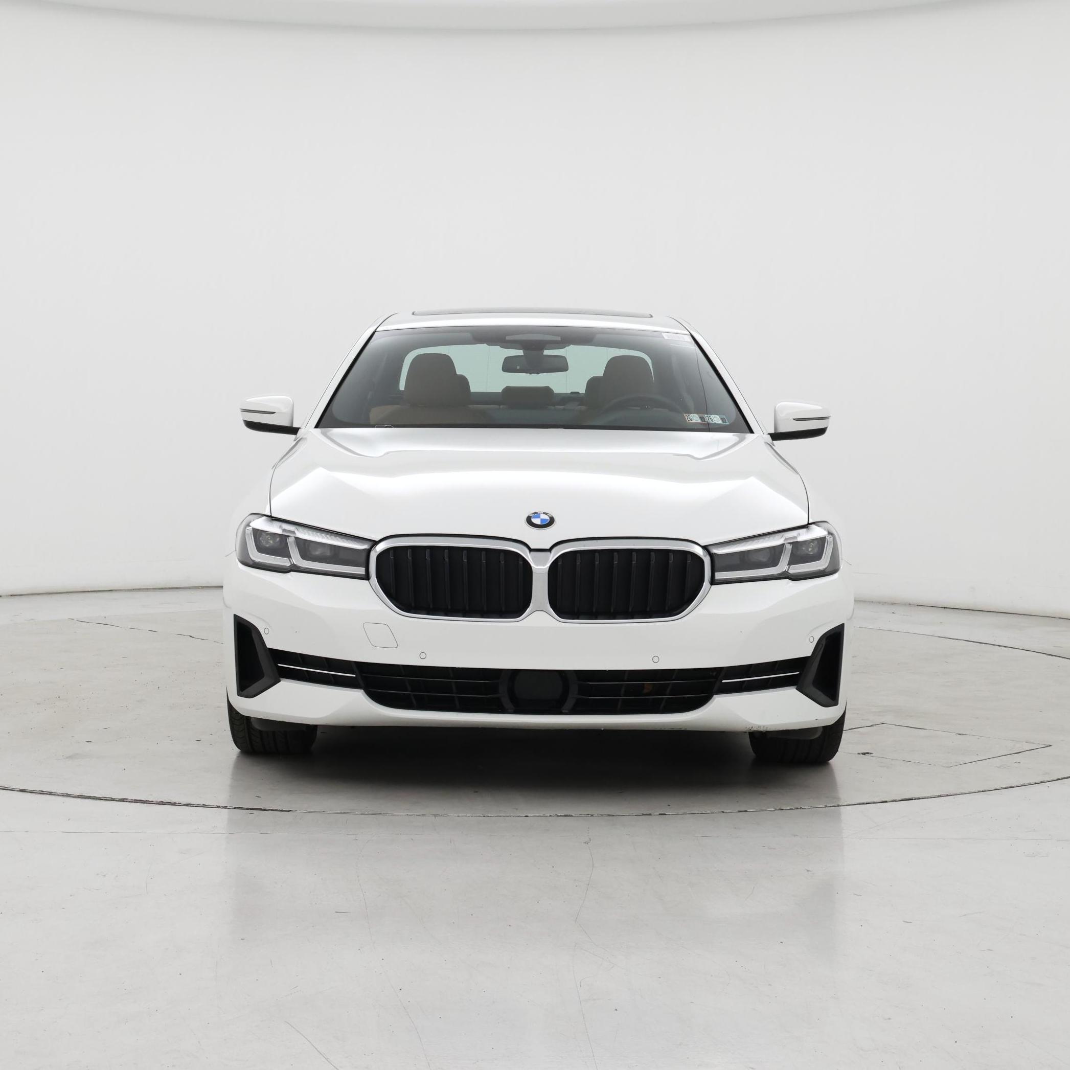 Thumbnail: 2022 BMW 5 Series - 5