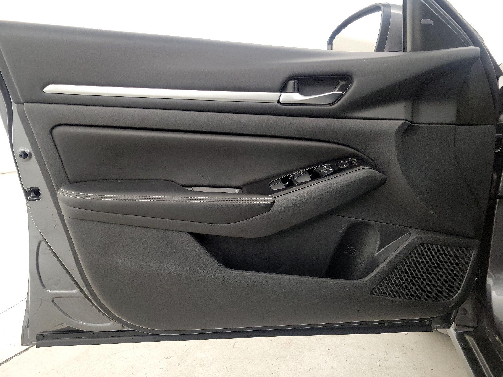 Thumbnail: 2023 Nissan Altima - 12