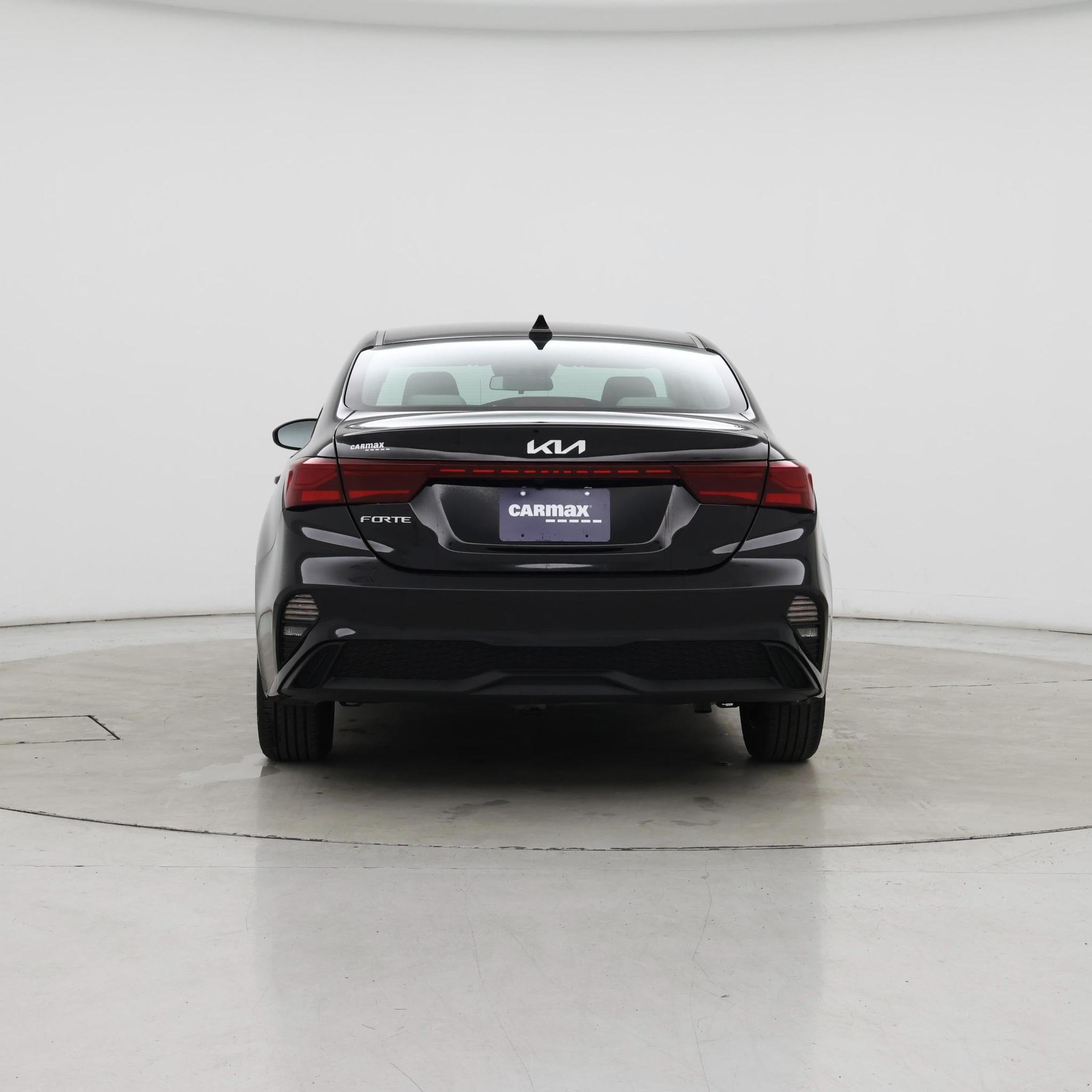 Thumbnail: 2023 Kia Forte - 6