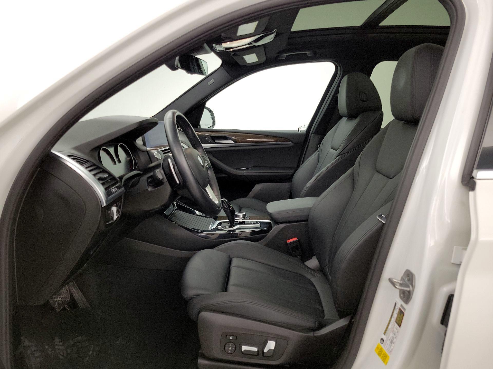 Thumbnail: 2020 BMW X3 - 11