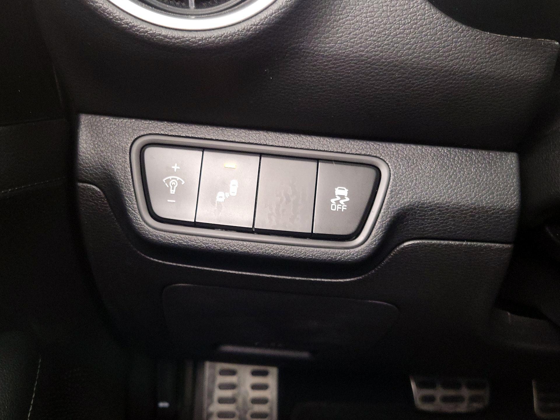 Thumbnail: 2023 Kia Forte - 13