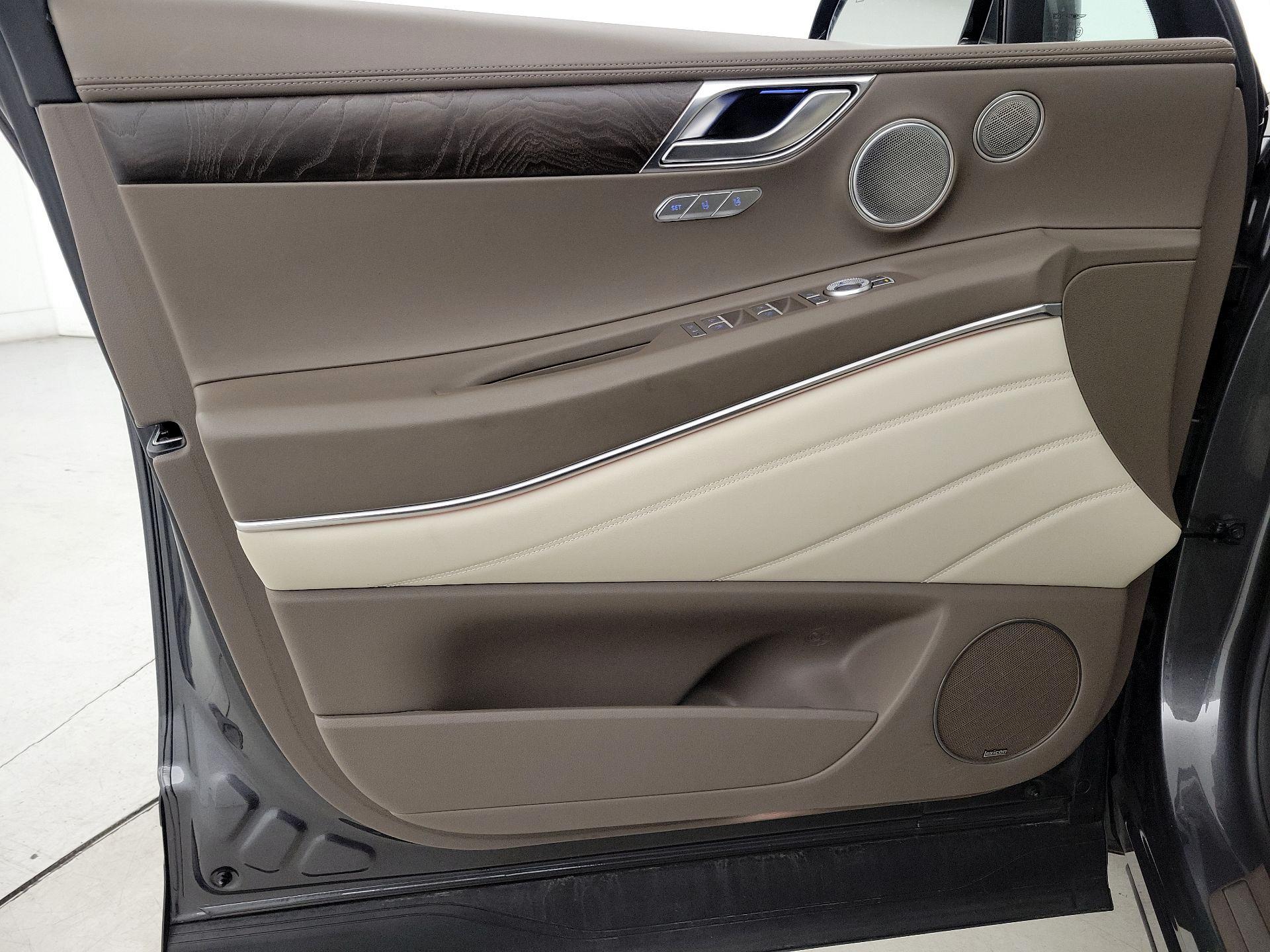 Thumbnail: 2022 Genesis GV80 - 12