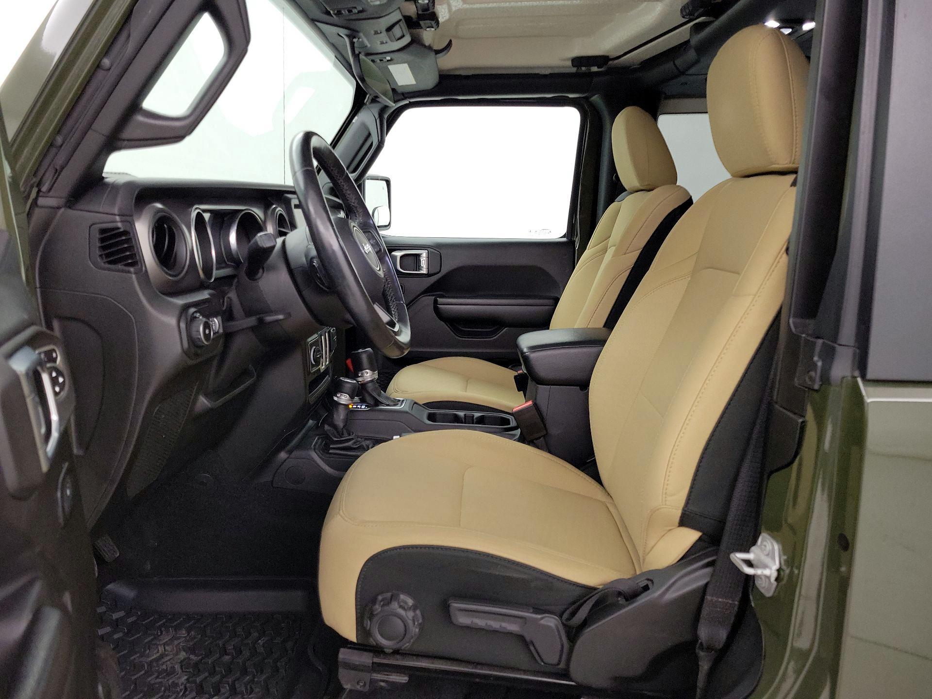 Thumbnail: 2021 Jeep Wrangler - 11