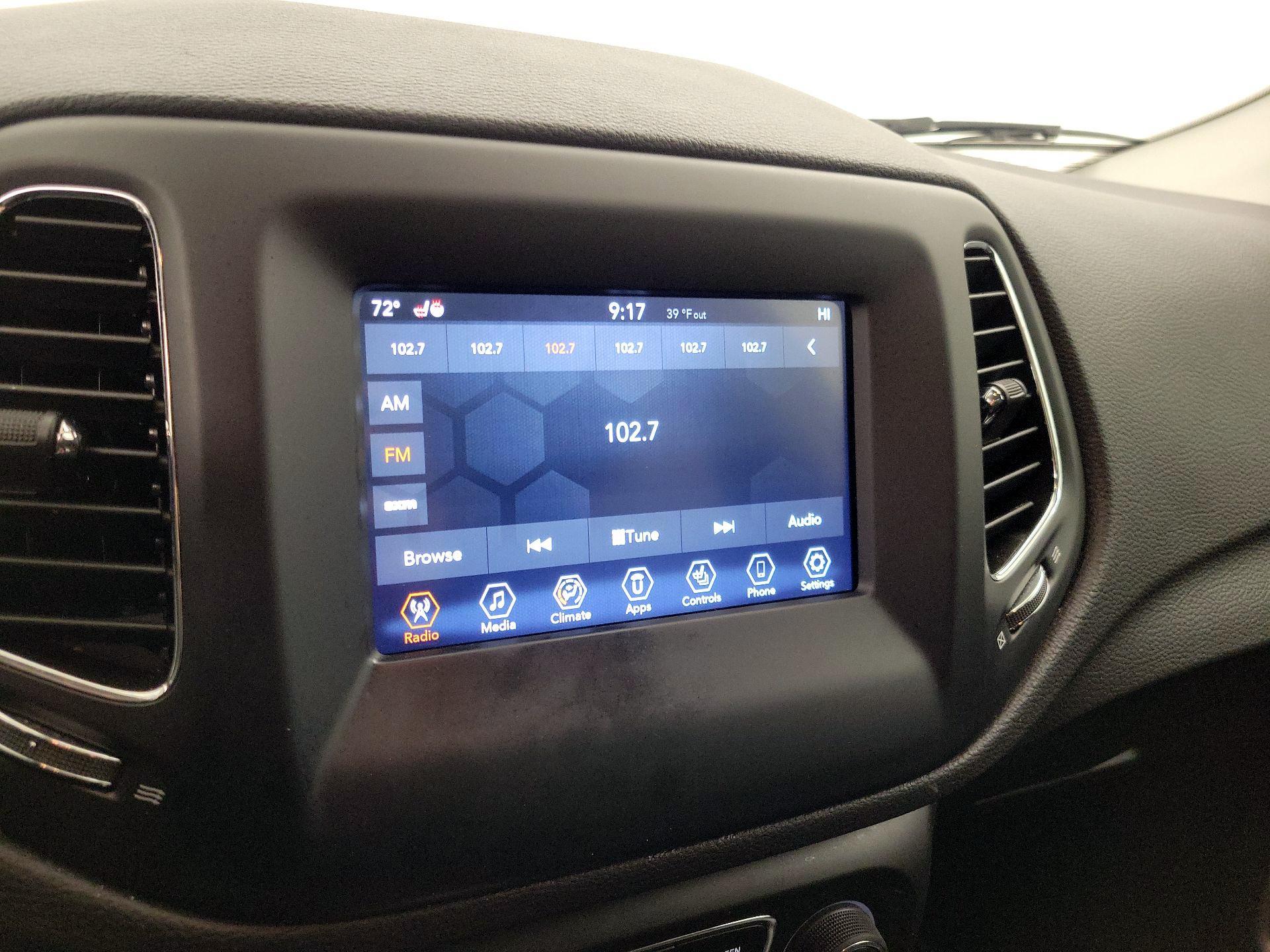 Thumbnail: 2021 Jeep Compass - 15