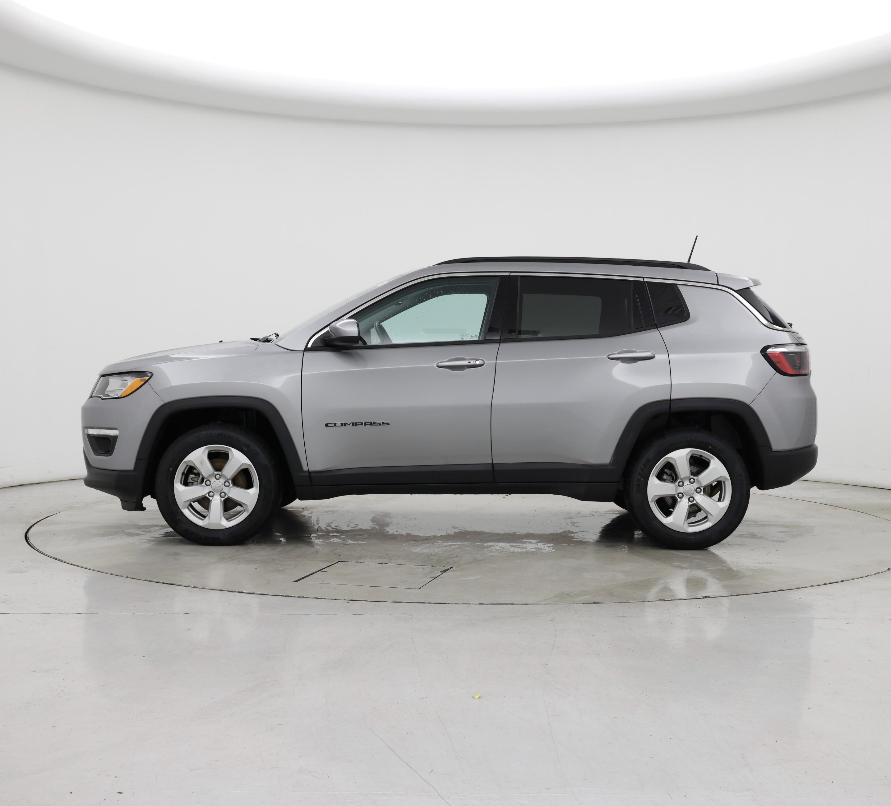 Thumbnail: 2021 Jeep Compass - 3
