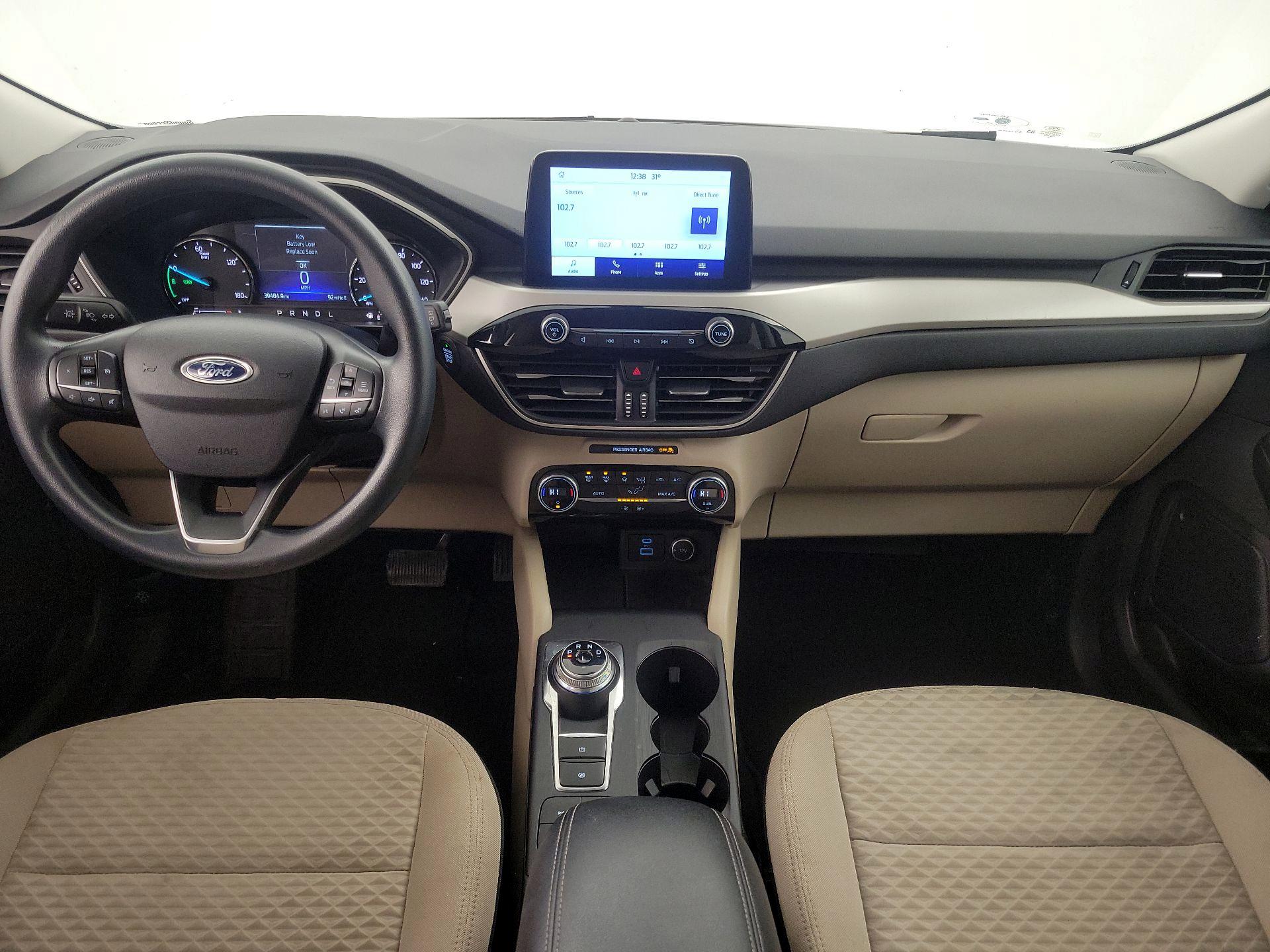 Thumbnail: 2021 Ford Escape - 9