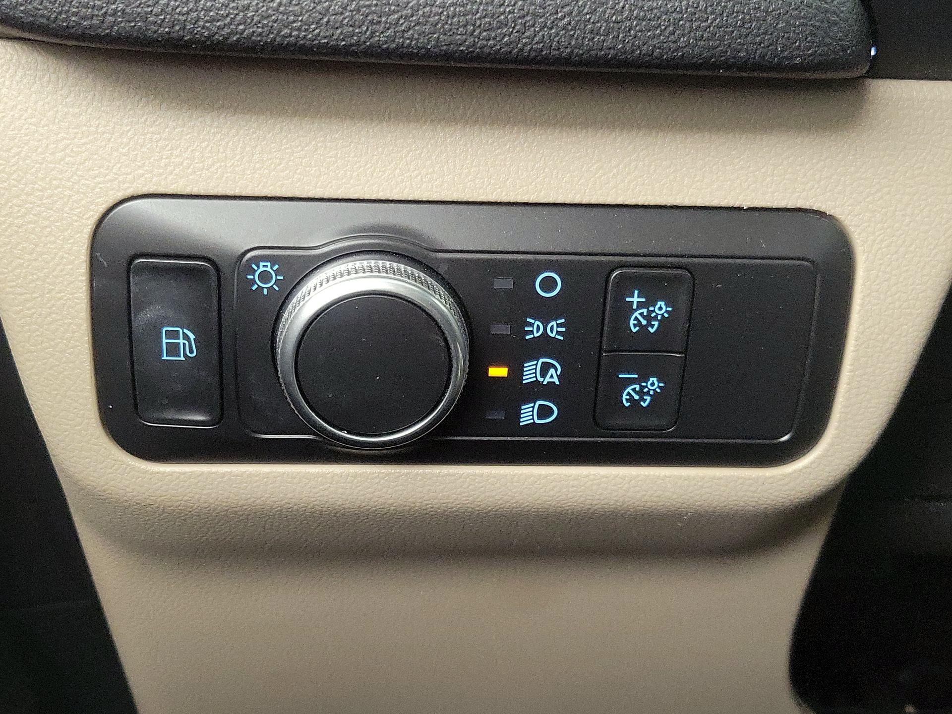 Thumbnail: 2021 Ford Escape - 13