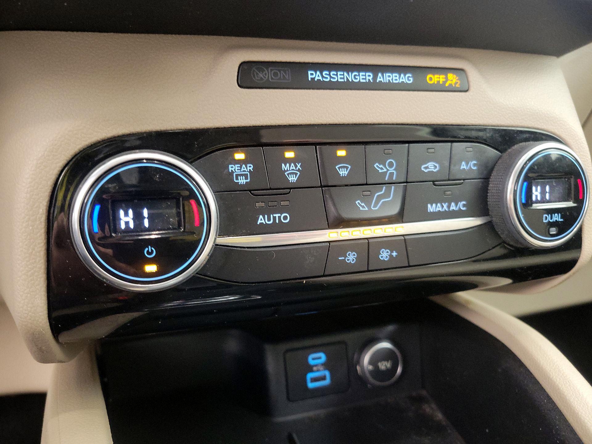 Thumbnail: 2021 Ford Escape - 16