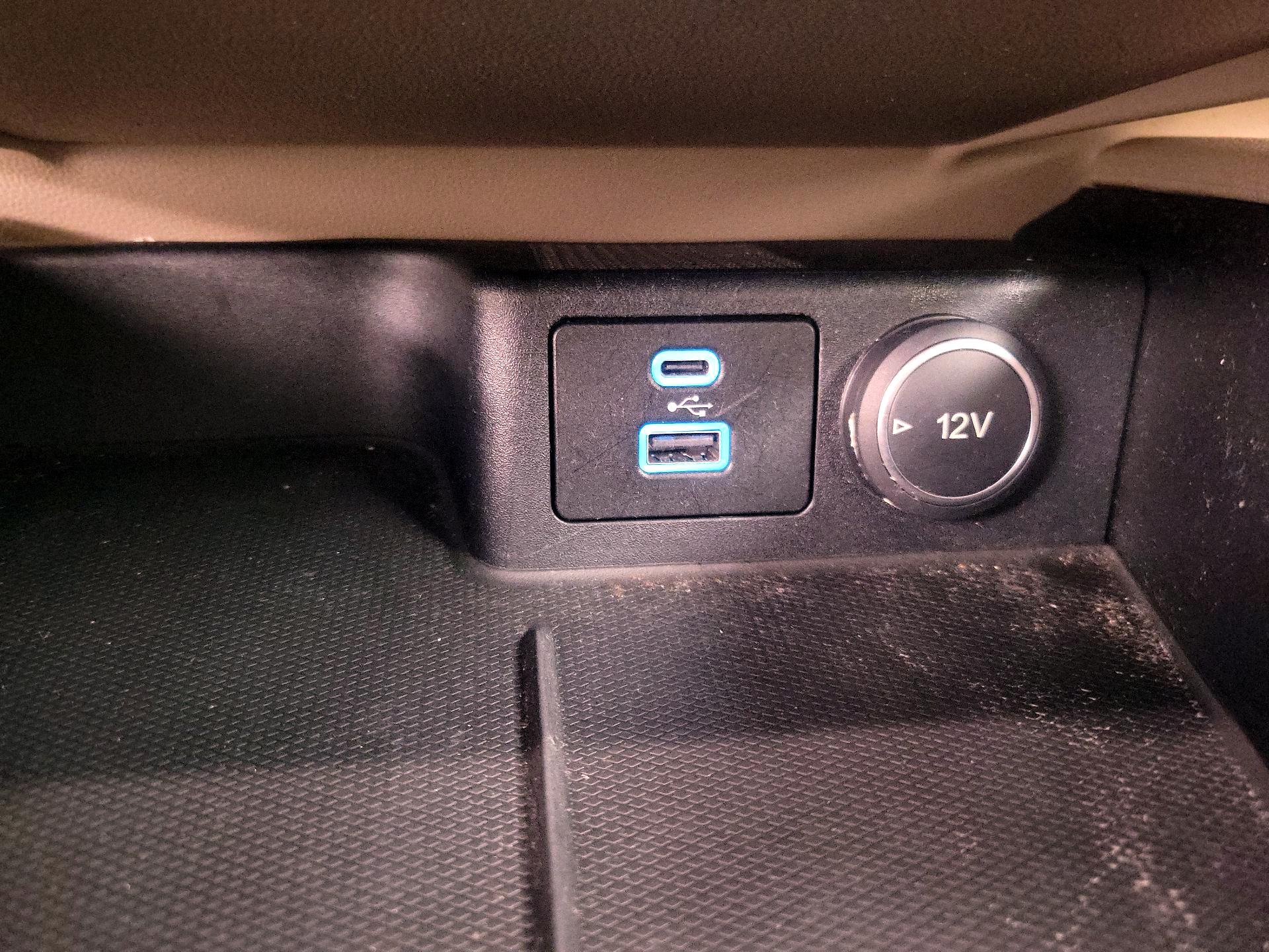 Thumbnail: 2021 Ford Escape - 18