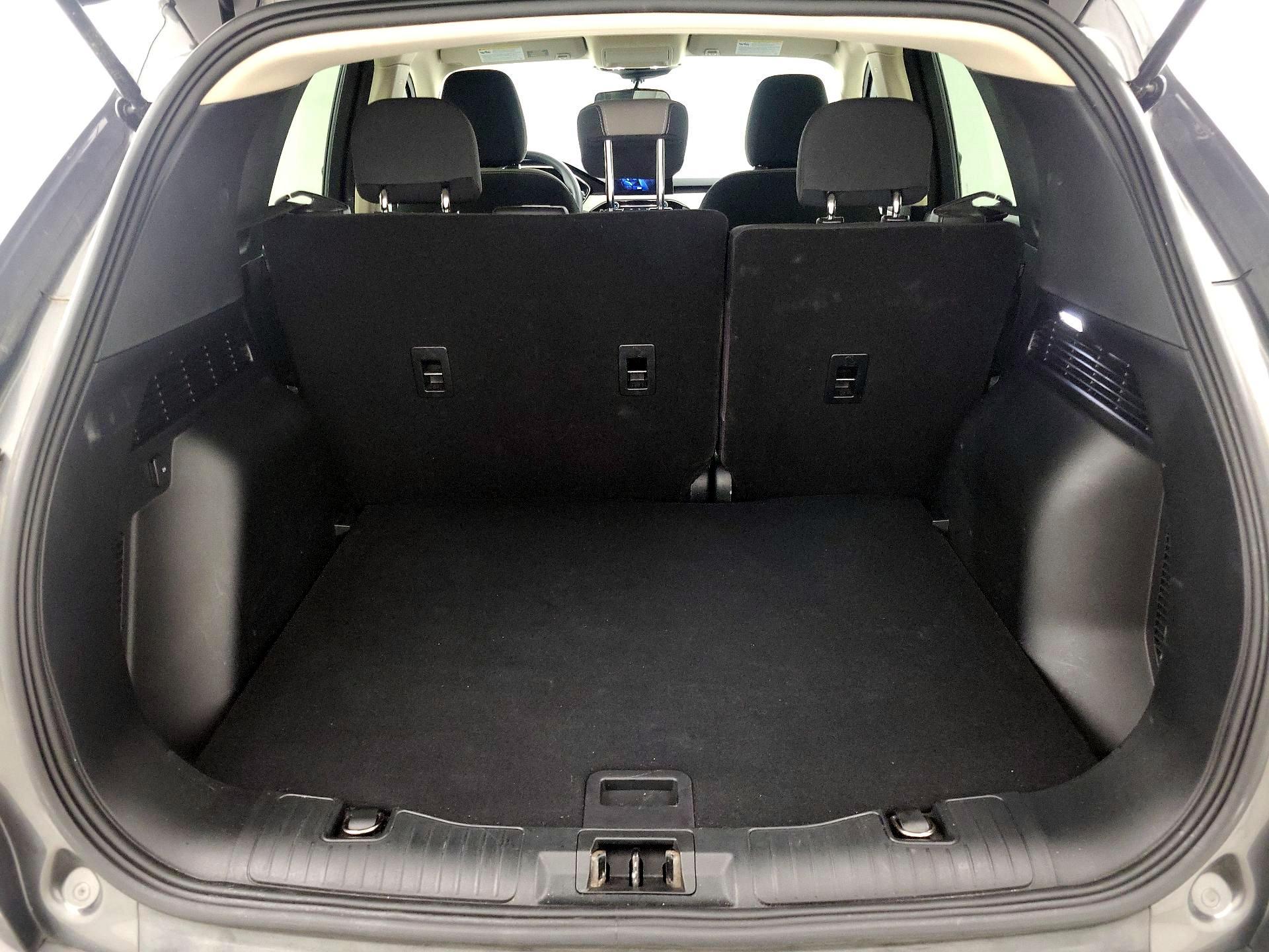 Thumbnail: 2020 Ford Escape - 20