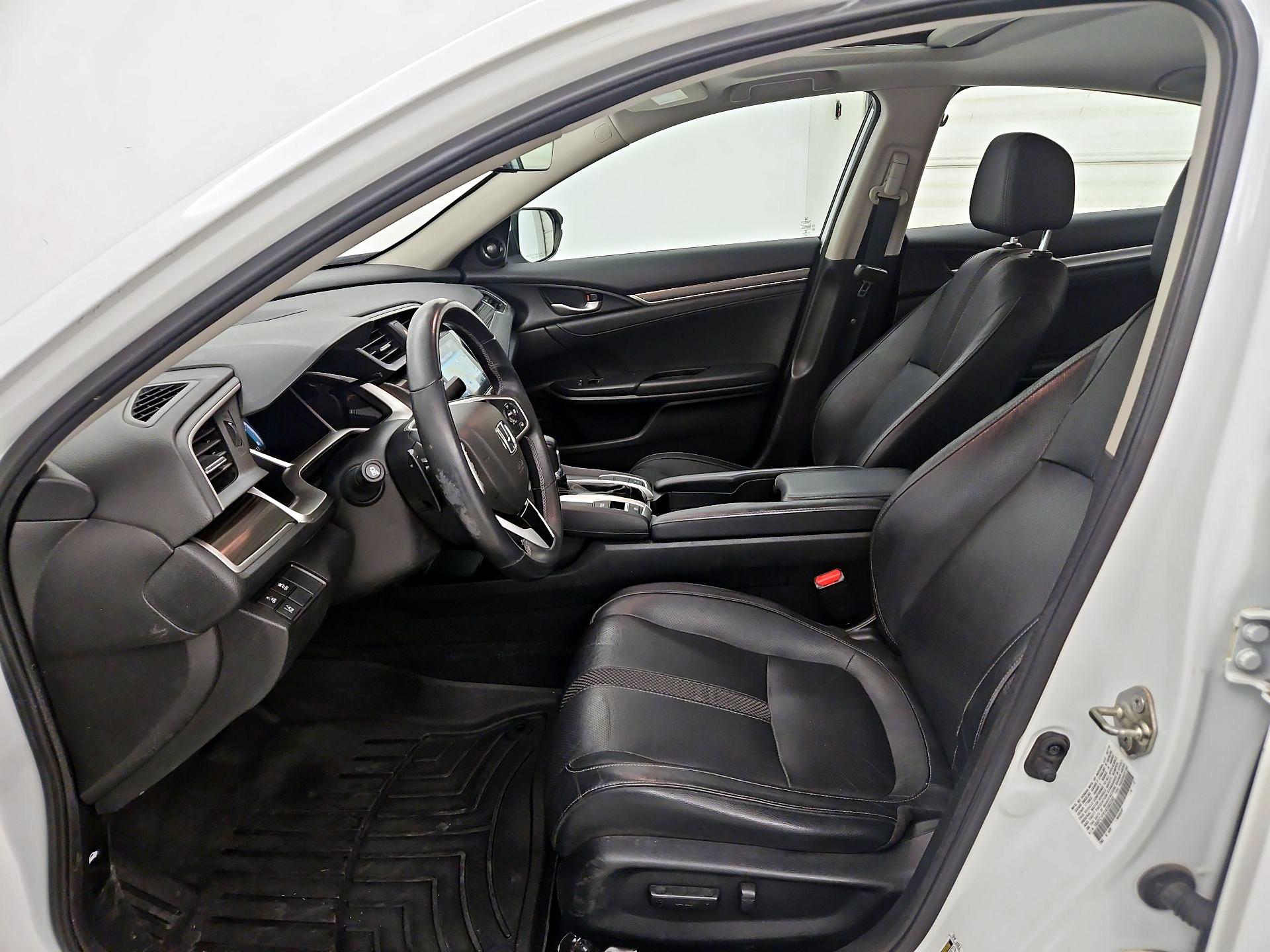 Thumbnail: 2019 Honda Civic - 11