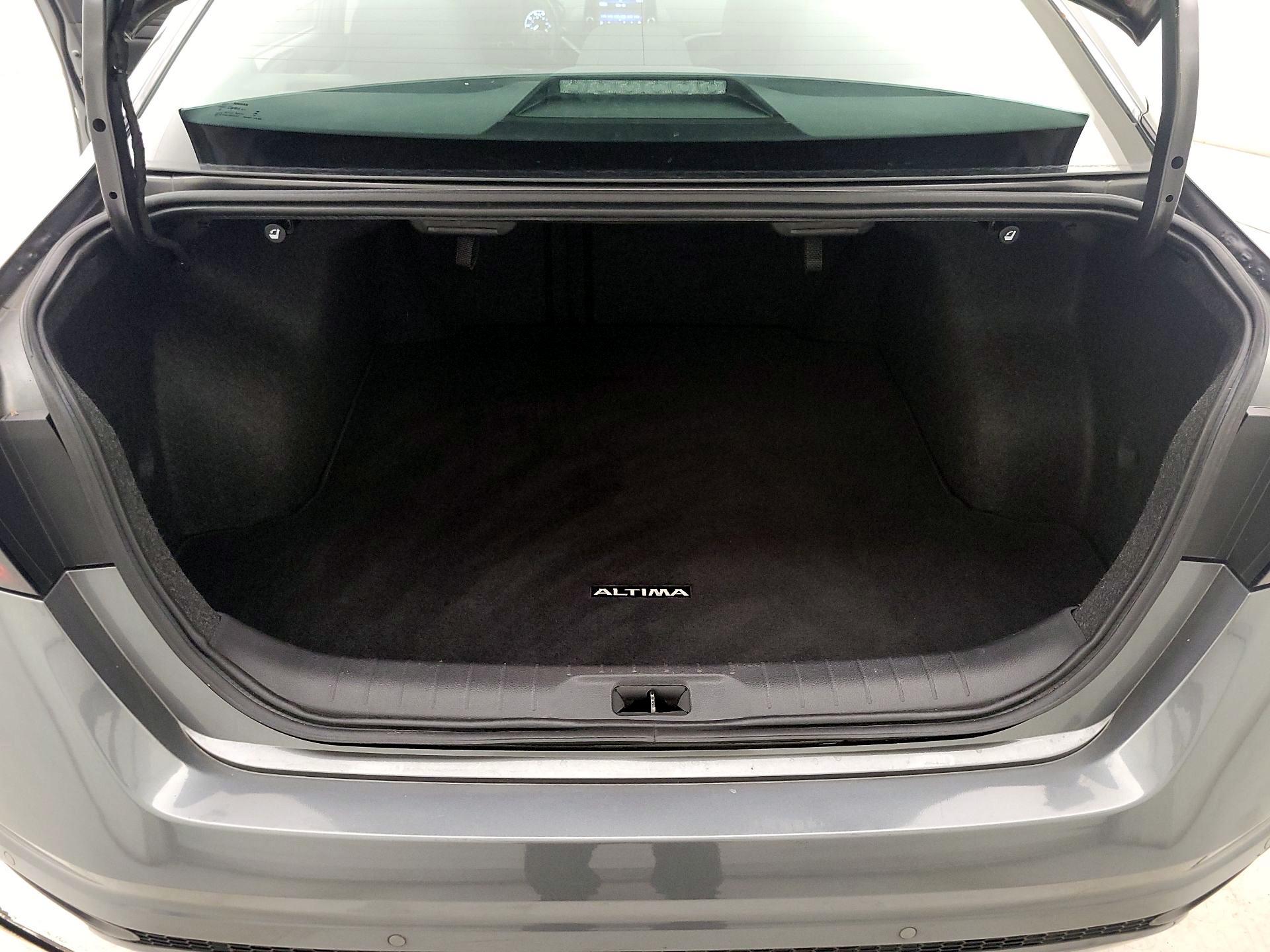 Thumbnail: 2023 Nissan Altima - 20