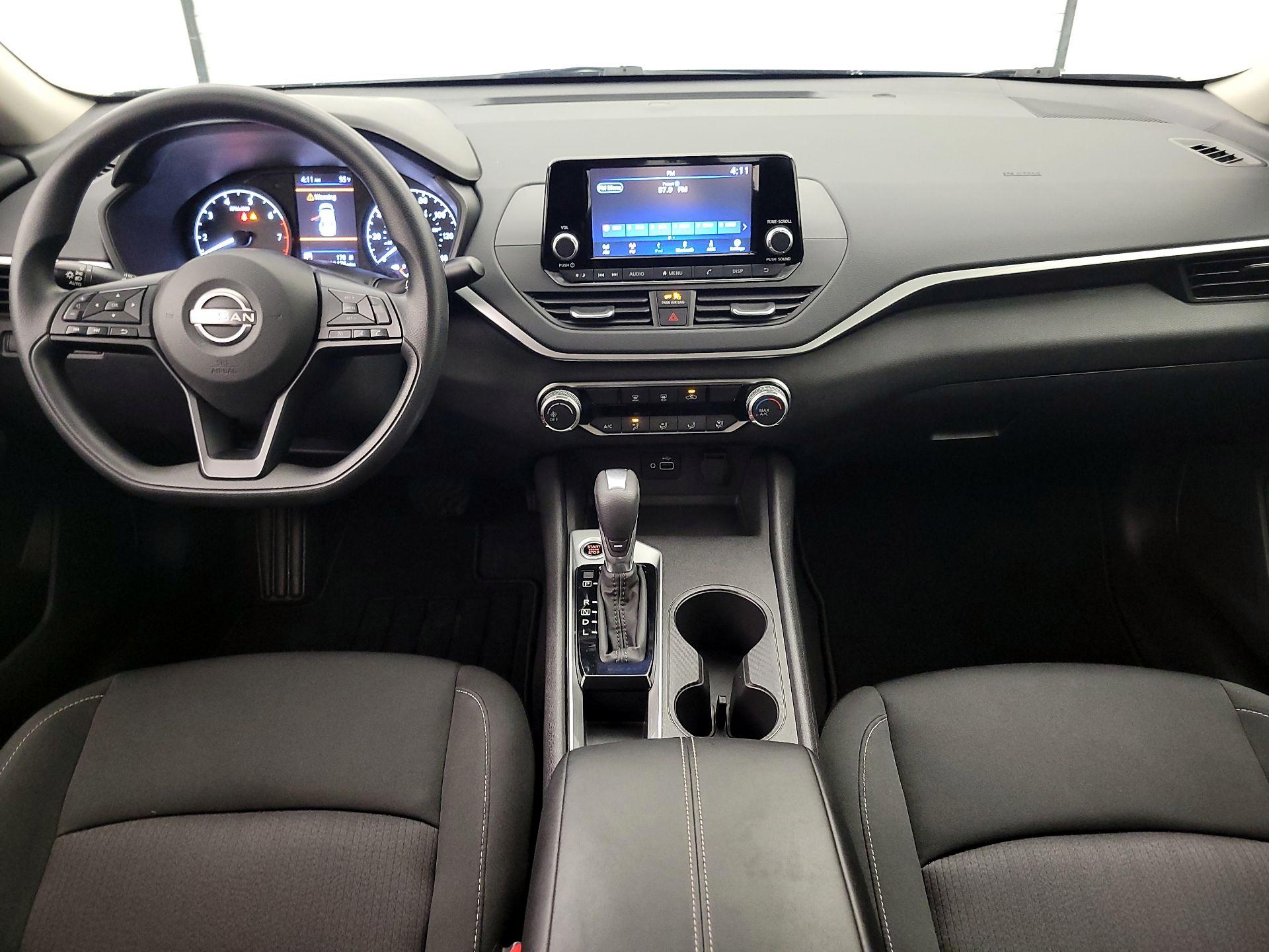 Thumbnail: 2023 Nissan Altima - 9