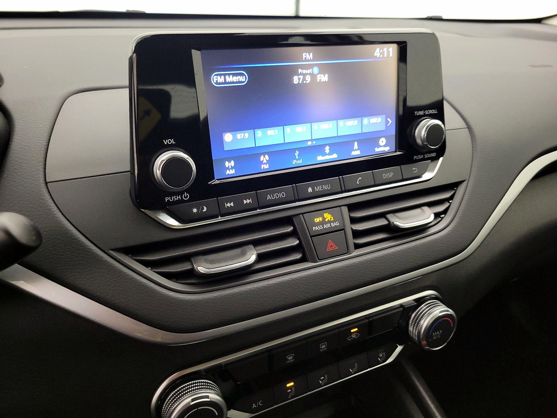 Thumbnail: 2023 Nissan Altima - 15