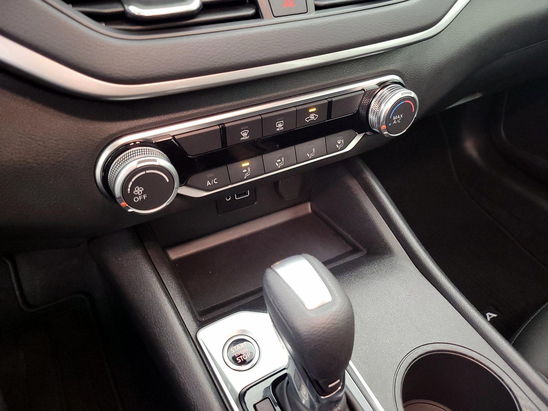 Thumbnail: 2023 Nissan Altima - 16