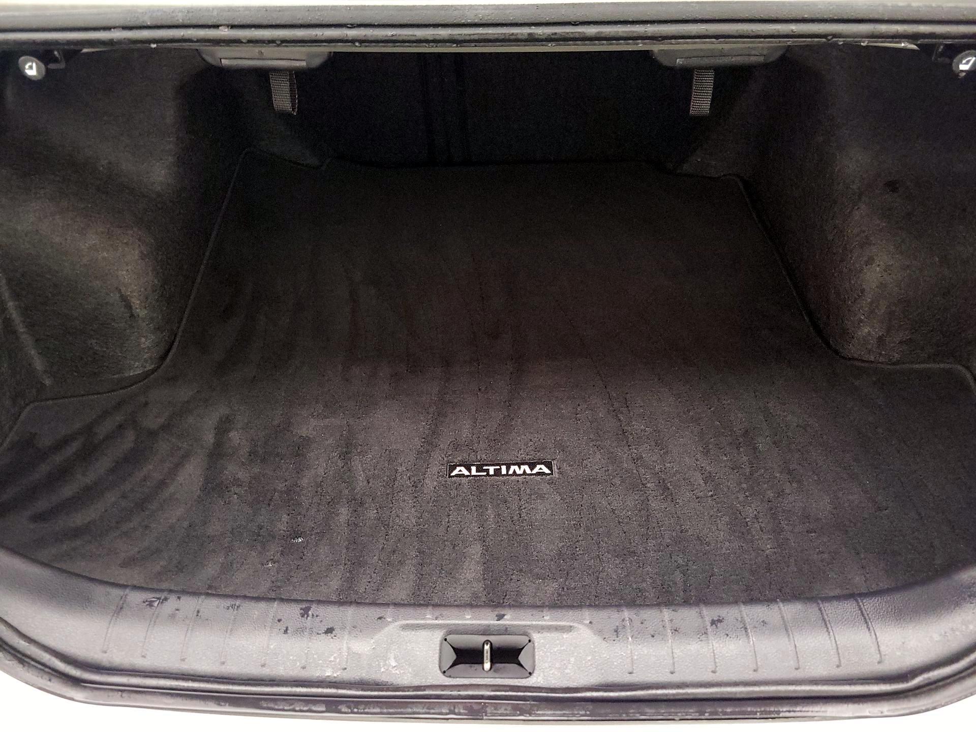 Thumbnail: 2023 Nissan Altima - 20