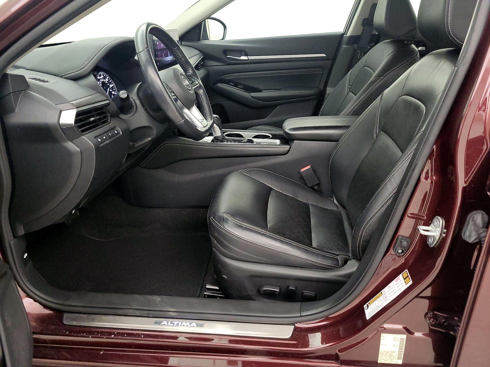 Thumbnail: 2023 Nissan Altima - 11