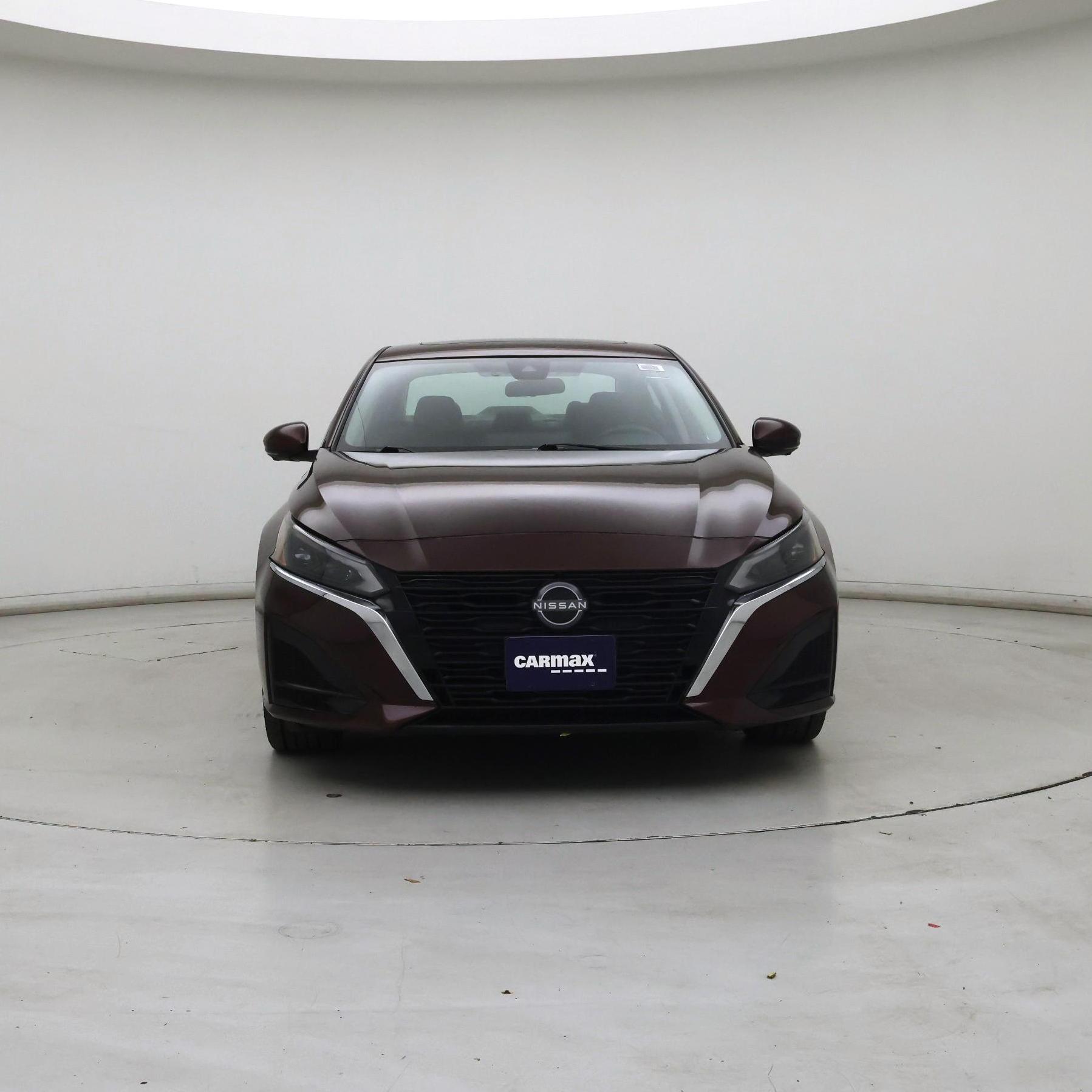 Thumbnail: 2023 Nissan Altima - 5