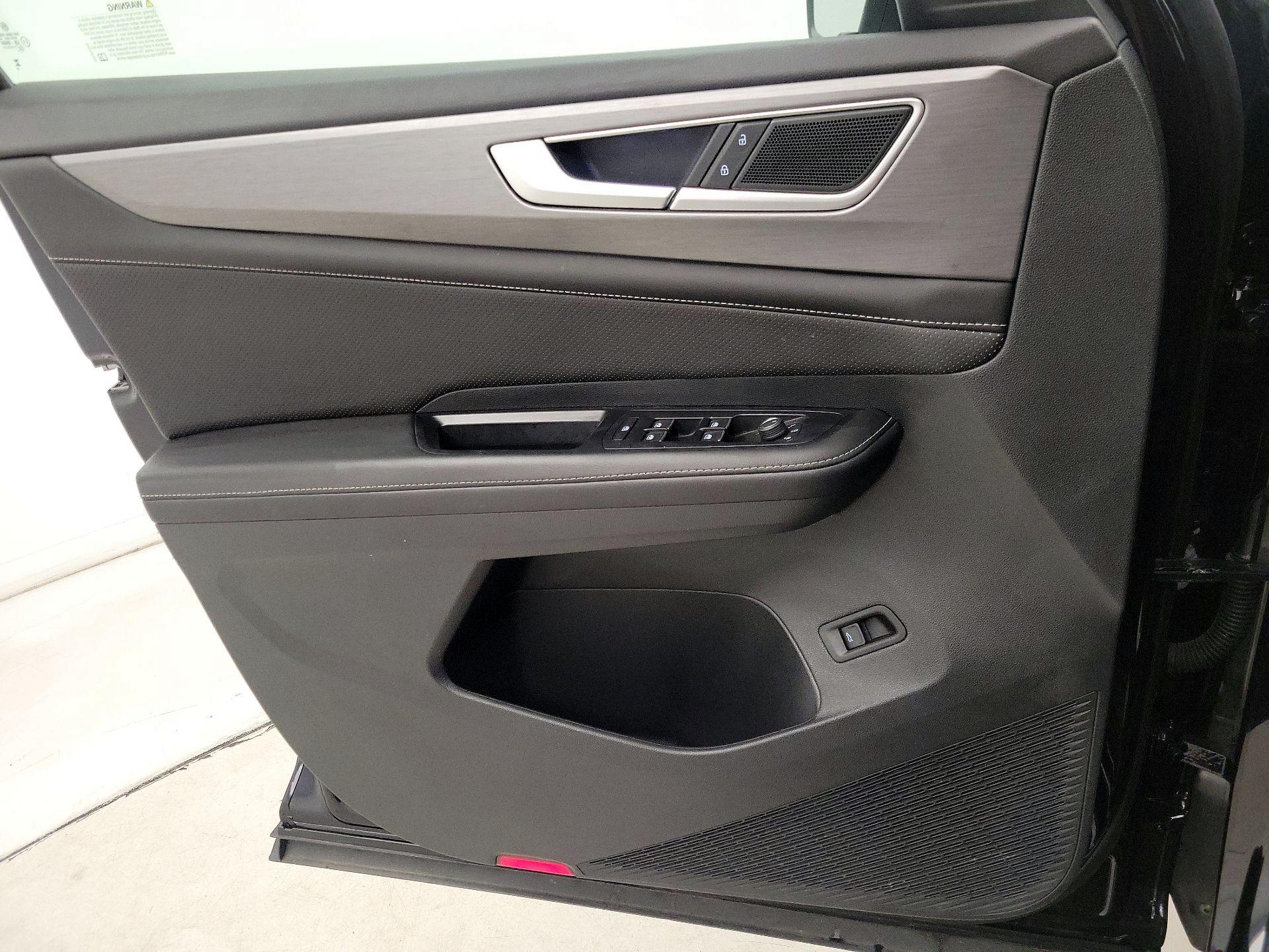 Thumbnail: 2024 Volkswagen Atlas - 12