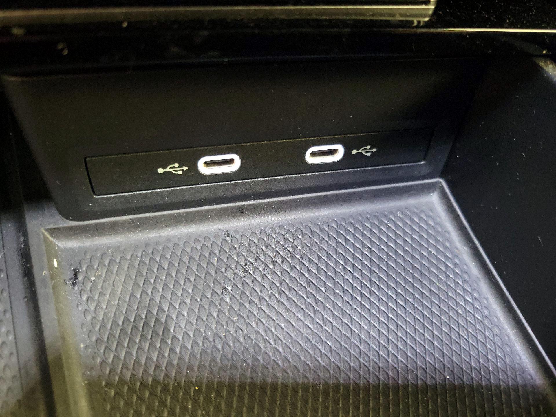 Thumbnail: 2024 Volkswagen Atlas - 18