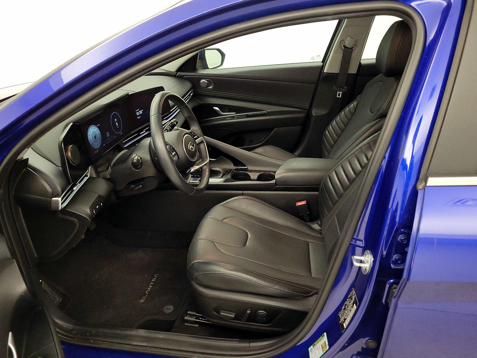 Thumbnail: 2023 Hyundai Elantra - 11