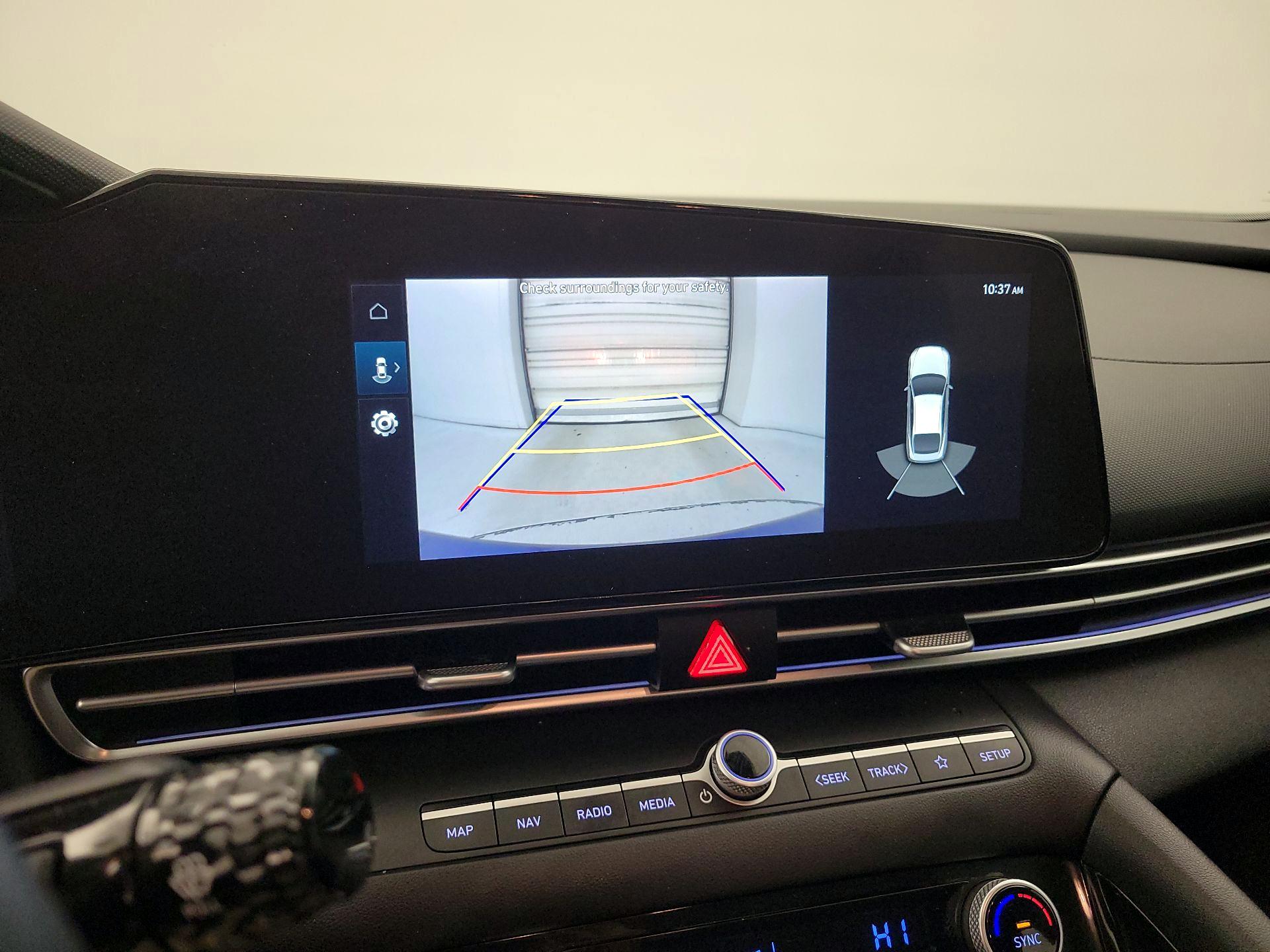 Thumbnail: 2023 Hyundai Elantra - 14