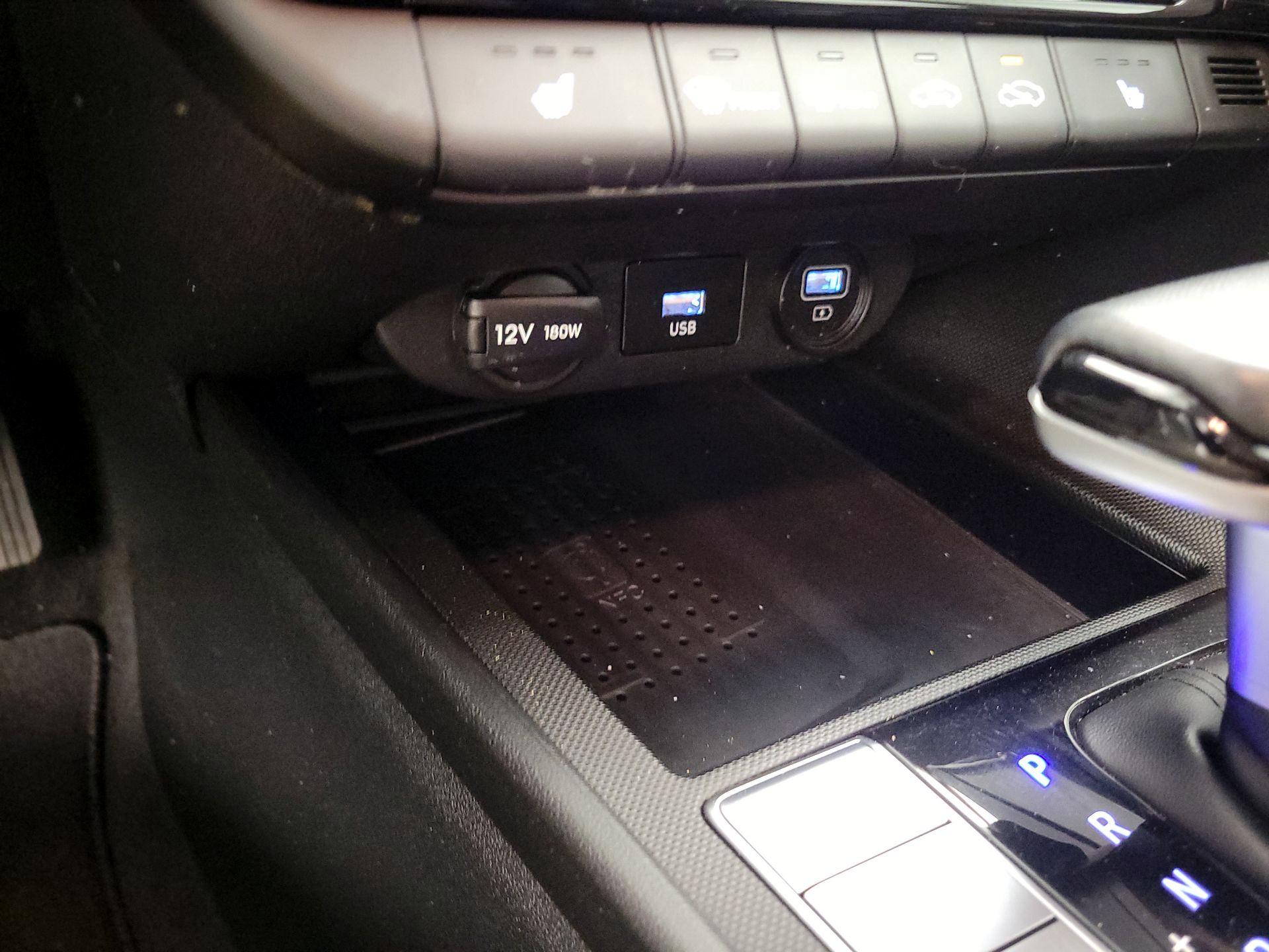 Thumbnail: 2023 Hyundai Elantra - 18