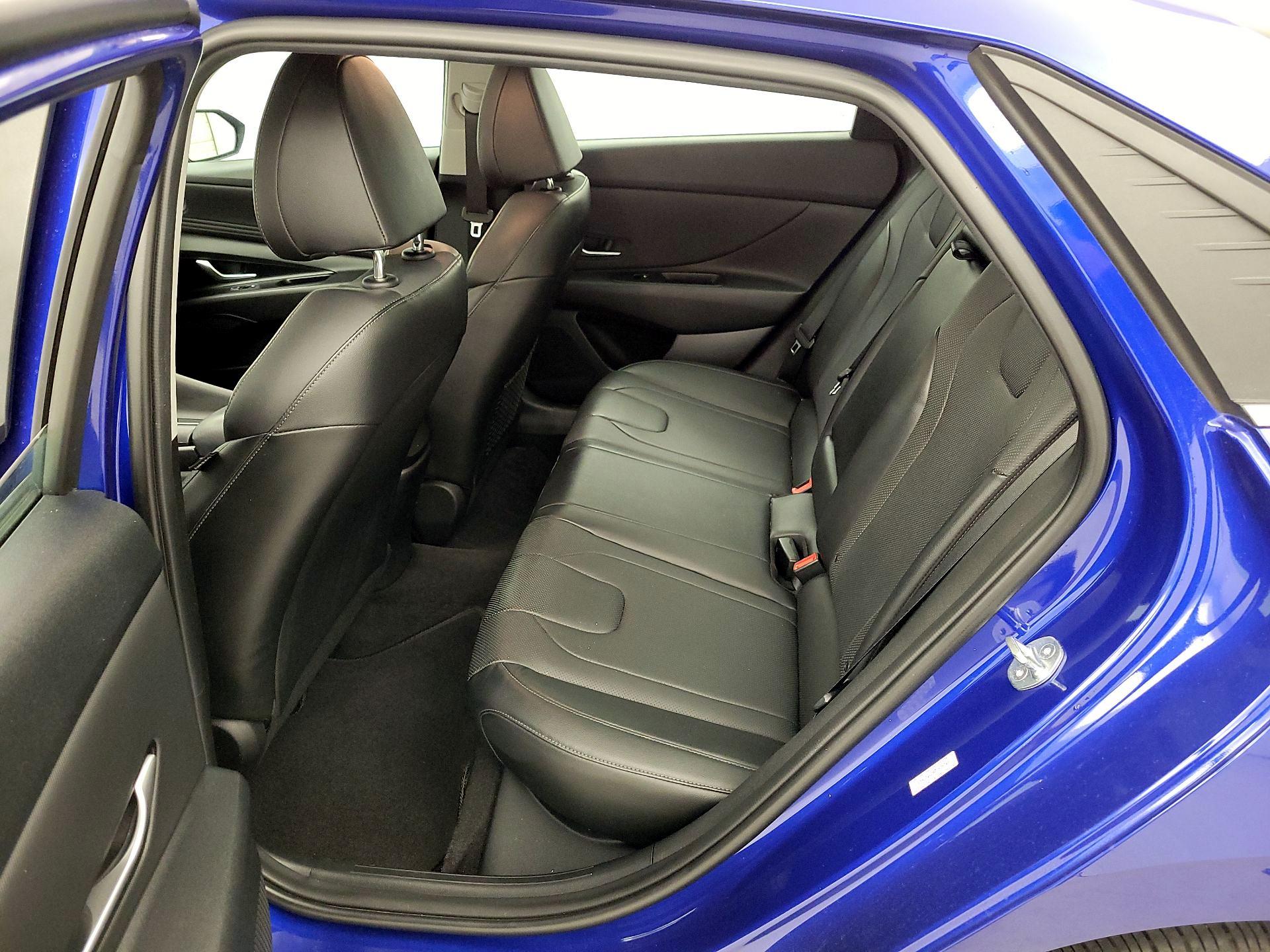 Thumbnail: 2023 Hyundai Elantra - 20