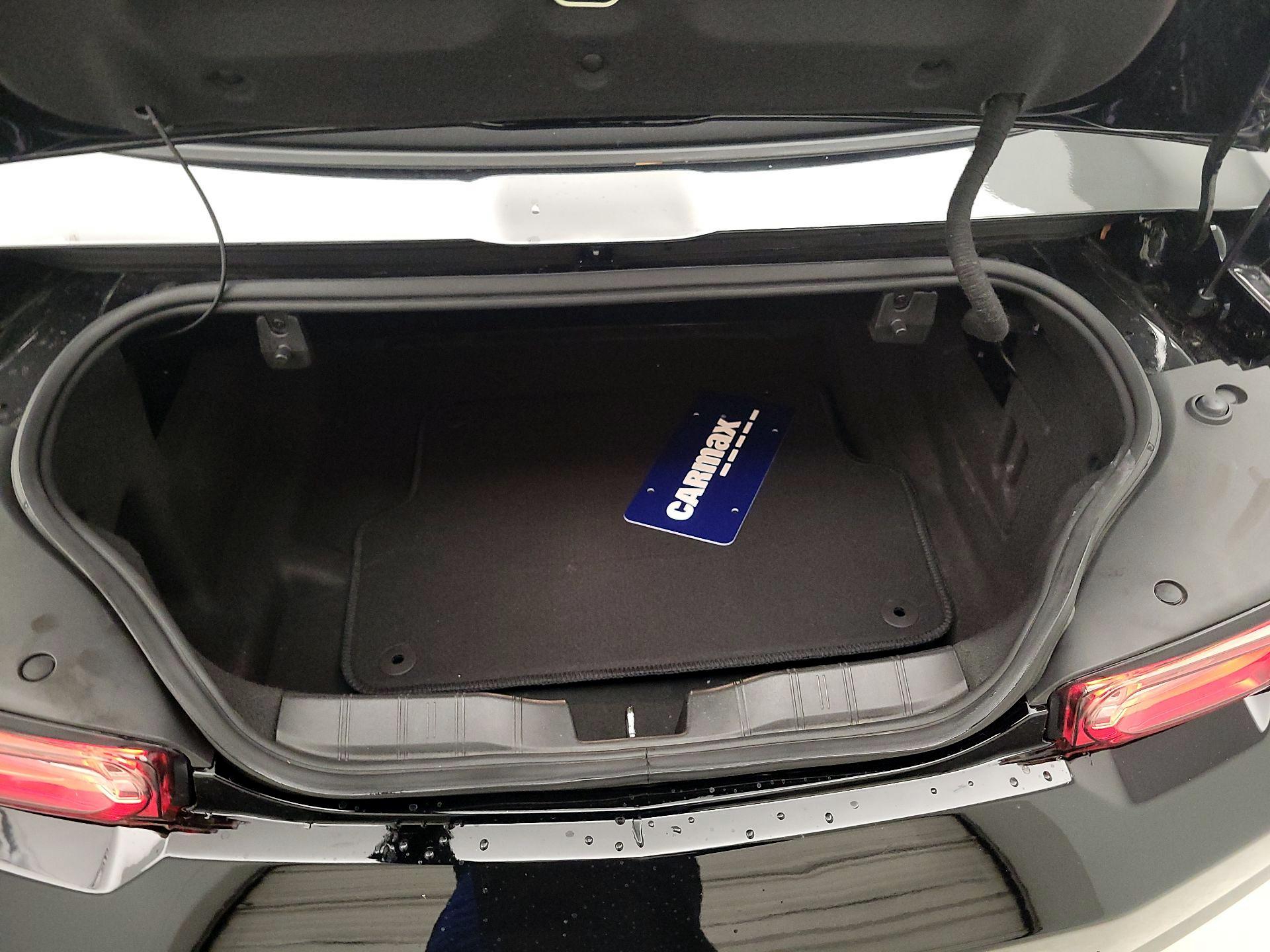 Thumbnail: 2020 Chevrolet Camaro - 20