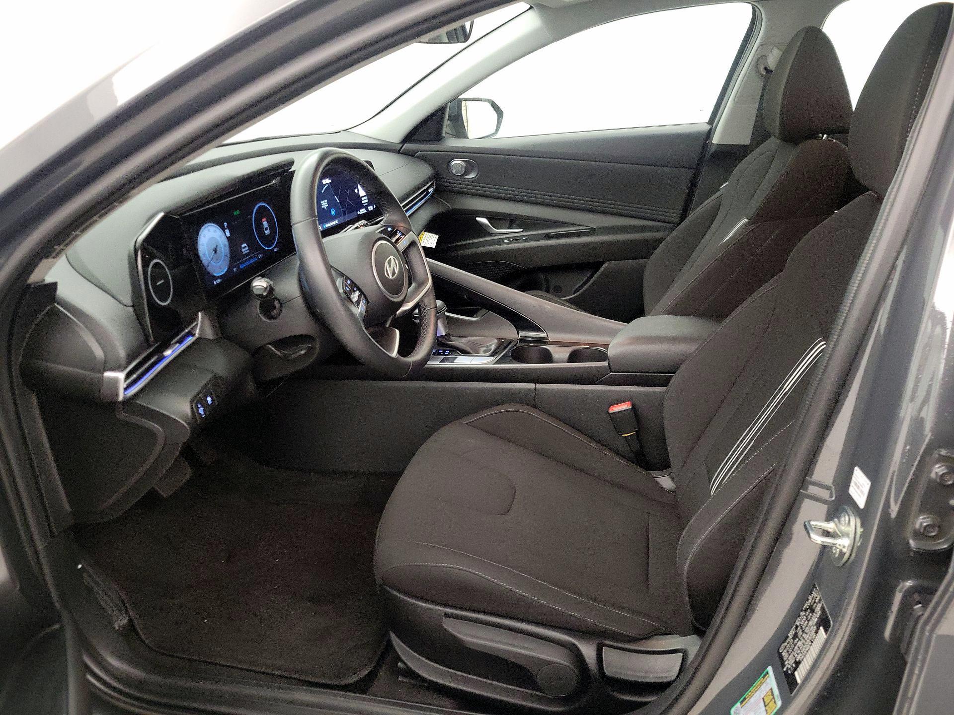 Thumbnail: 2024 Hyundai Elantra - 11