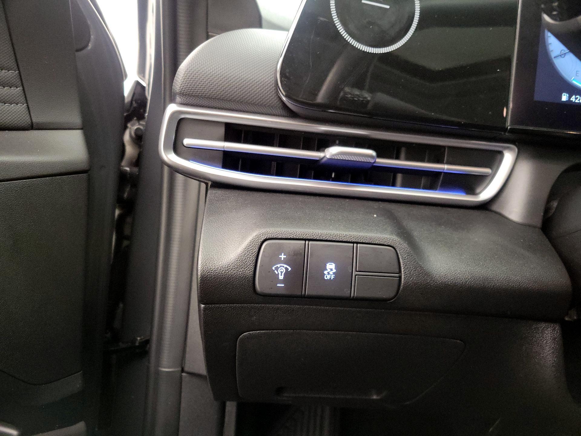 Thumbnail: 2024 Hyundai Elantra - 13