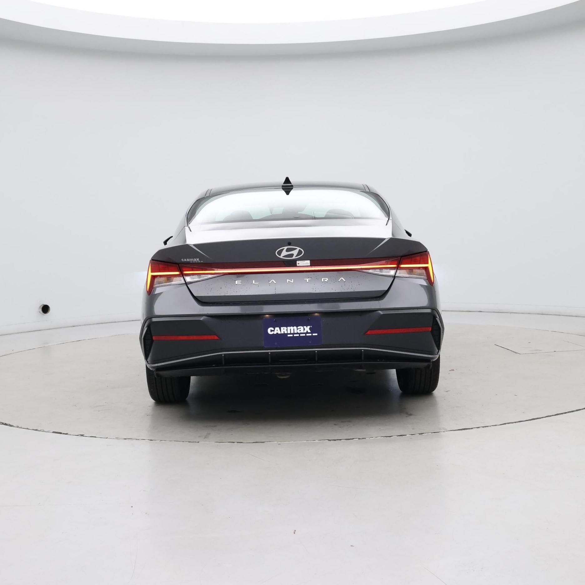 Thumbnail: 2024 Hyundai Elantra - 6