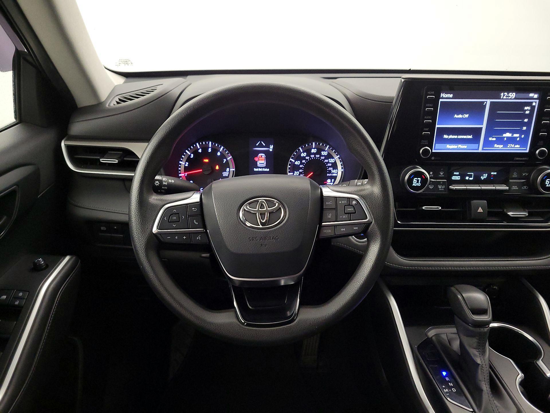 Thumbnail: 2020 Toyota Highlander - 10