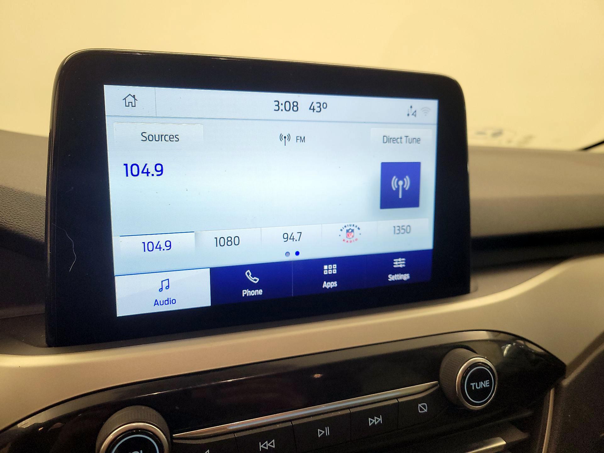 Thumbnail: 2021 Ford Escape - 15