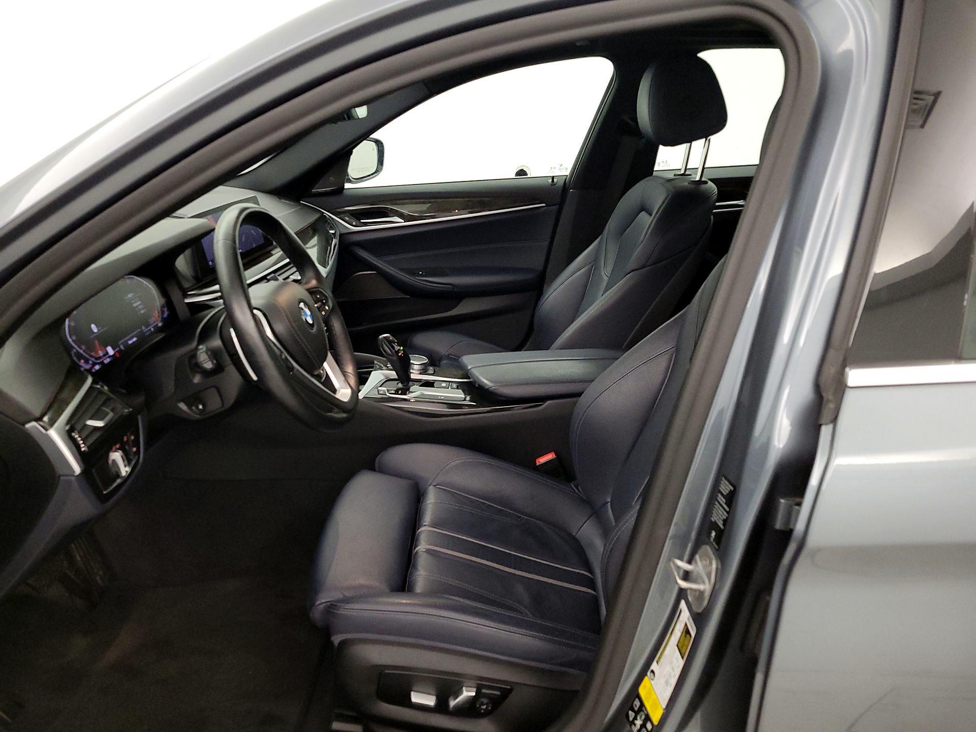 Thumbnail: 2020 BMW 5 Series - 11