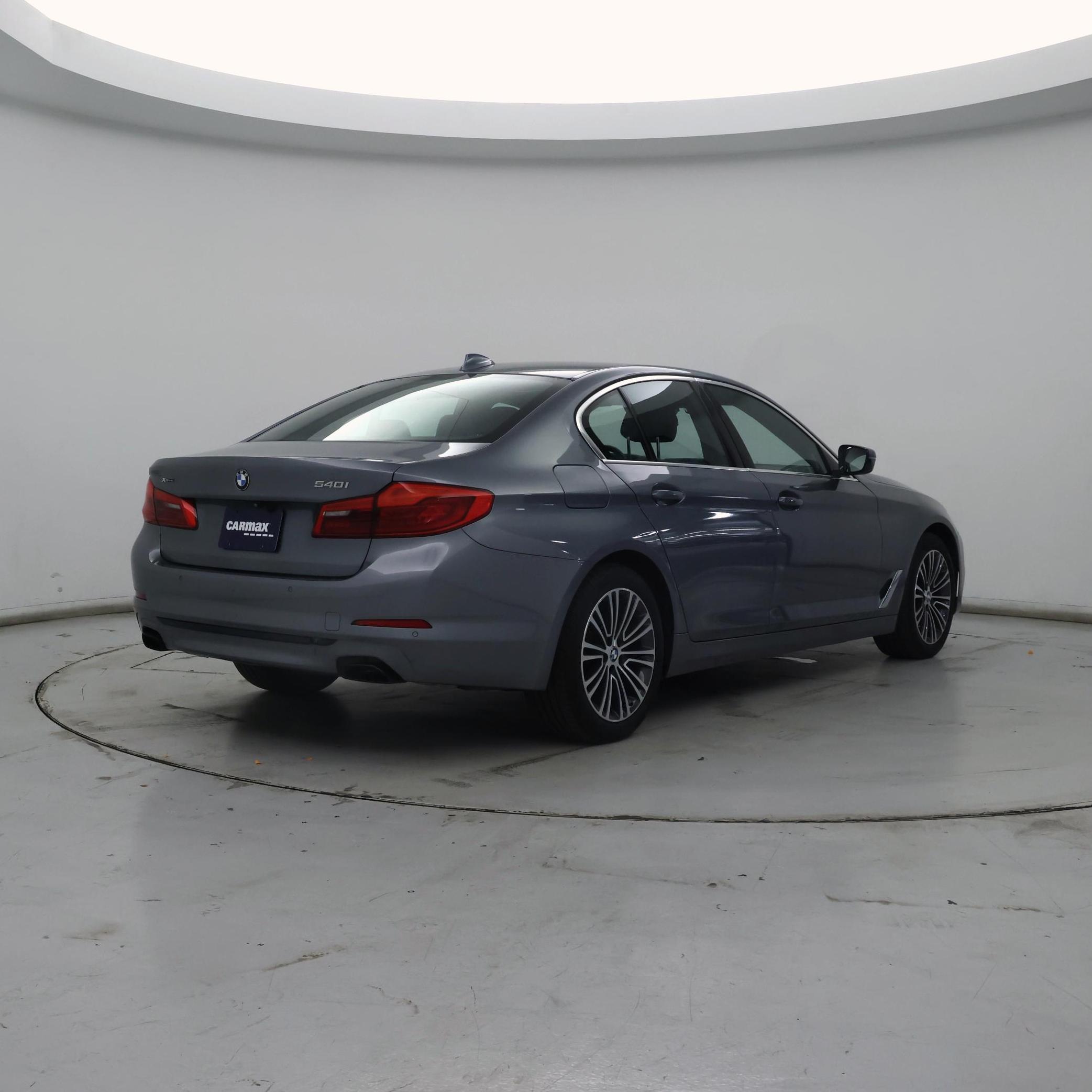 Thumbnail: 2020 BMW 5 Series - 8