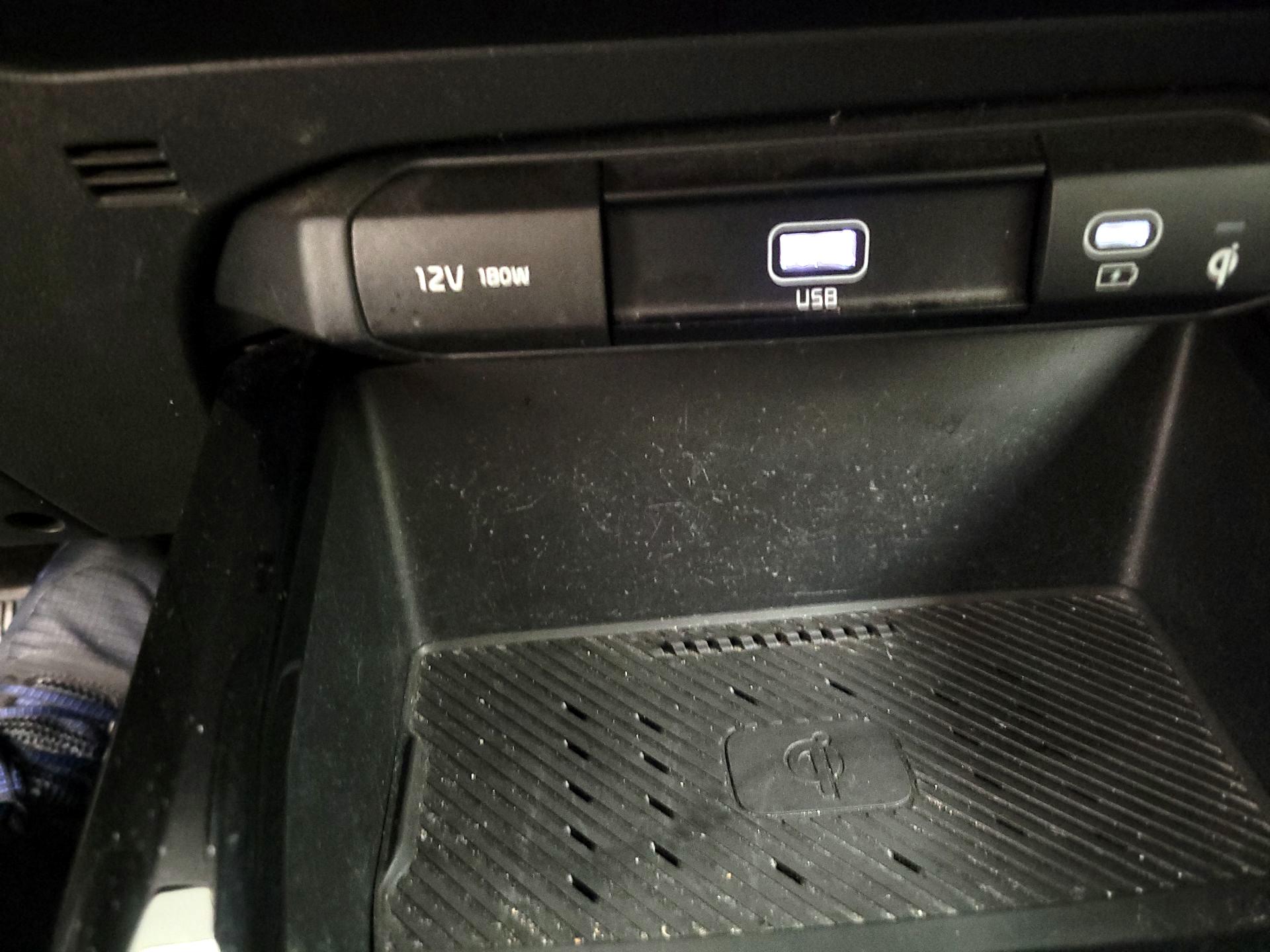 Thumbnail: 2023 Kia Niro - 19