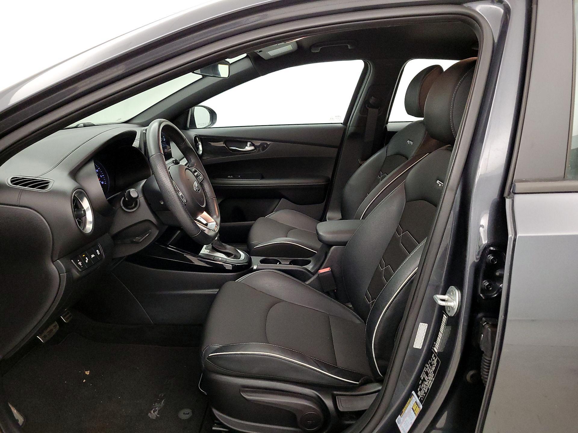 Thumbnail: 2021 Kia Forte - 11