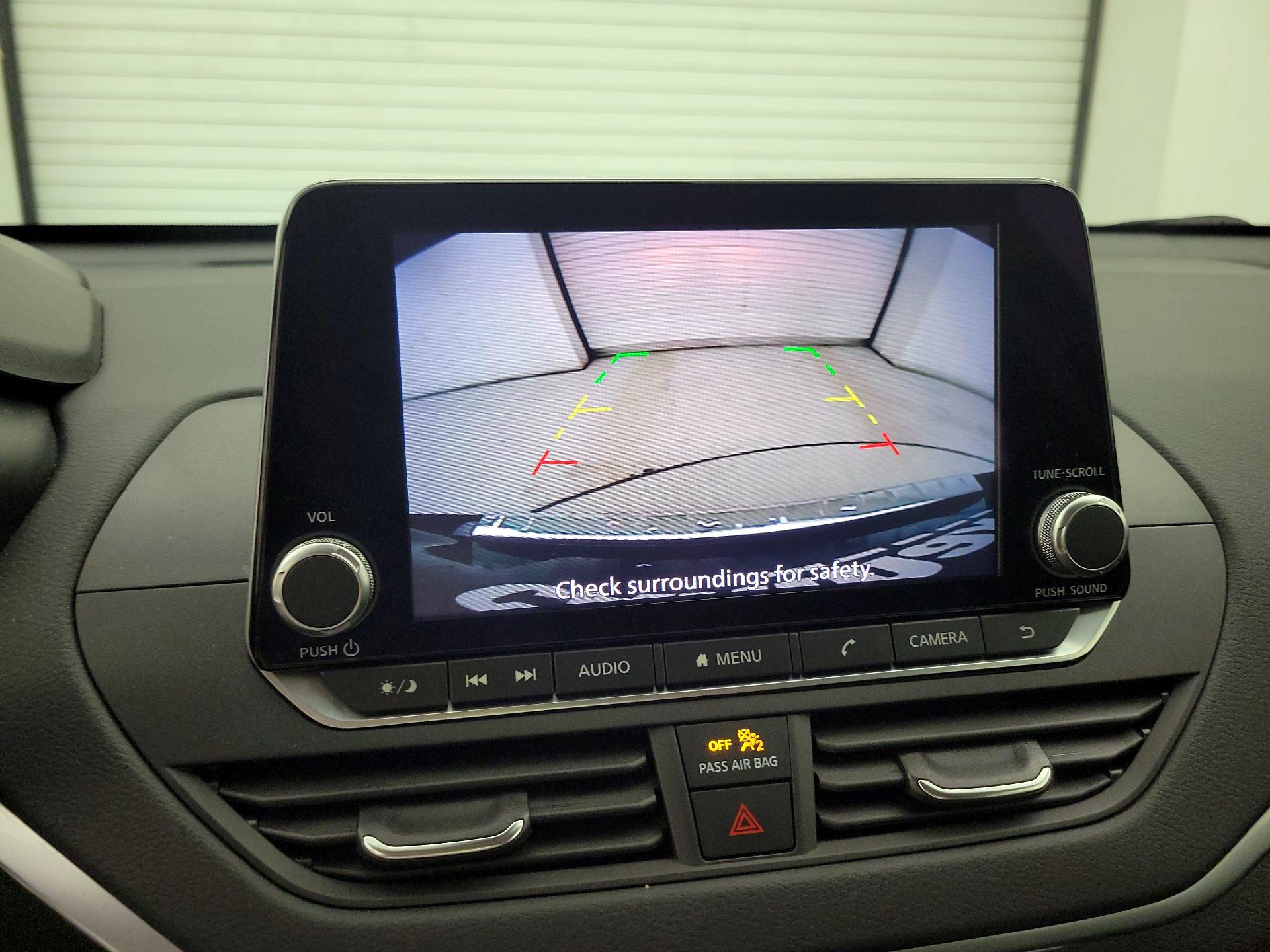 Thumbnail: 2021 Nissan Altima - 14