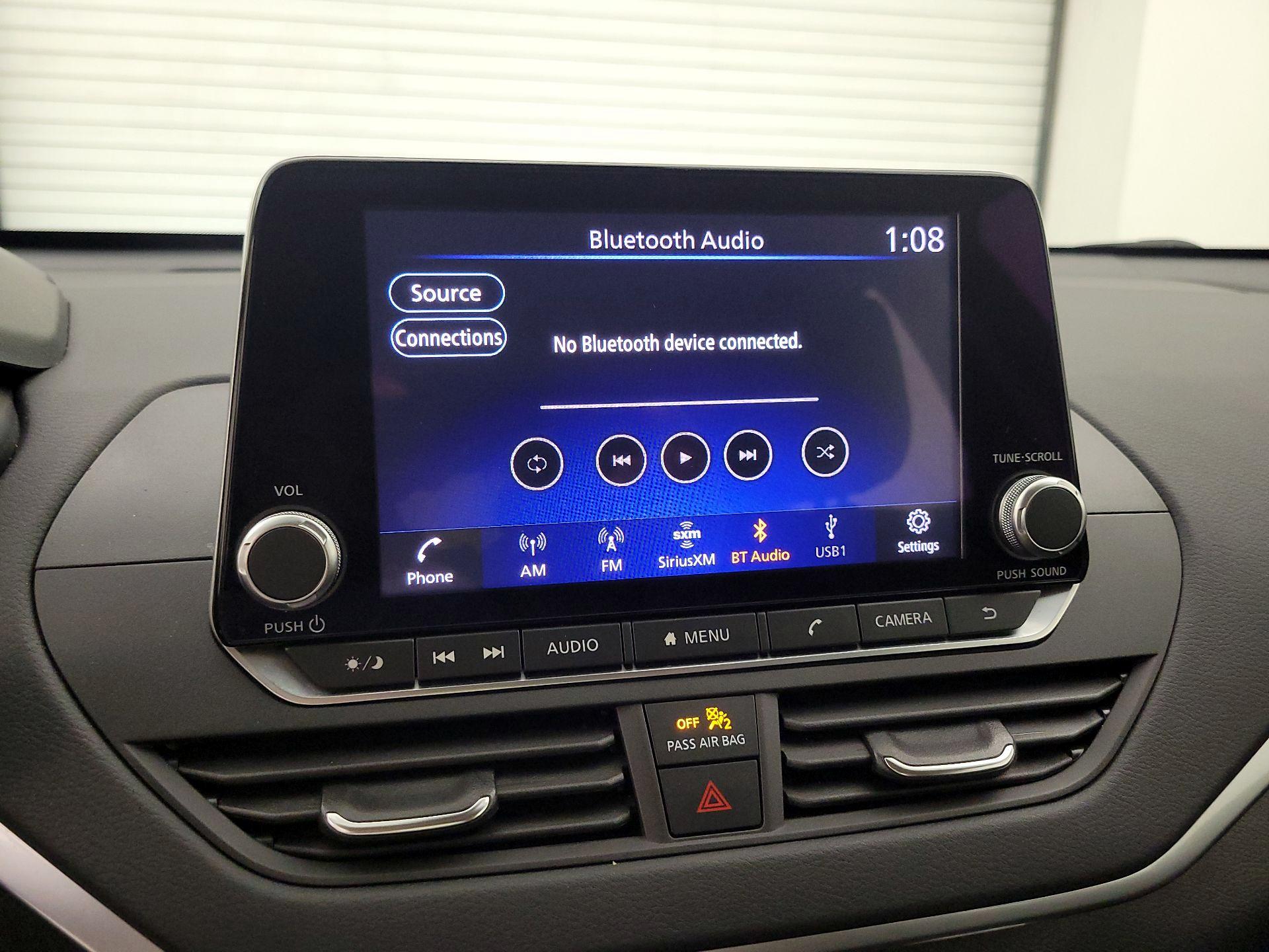 Thumbnail: 2021 Nissan Altima - 15