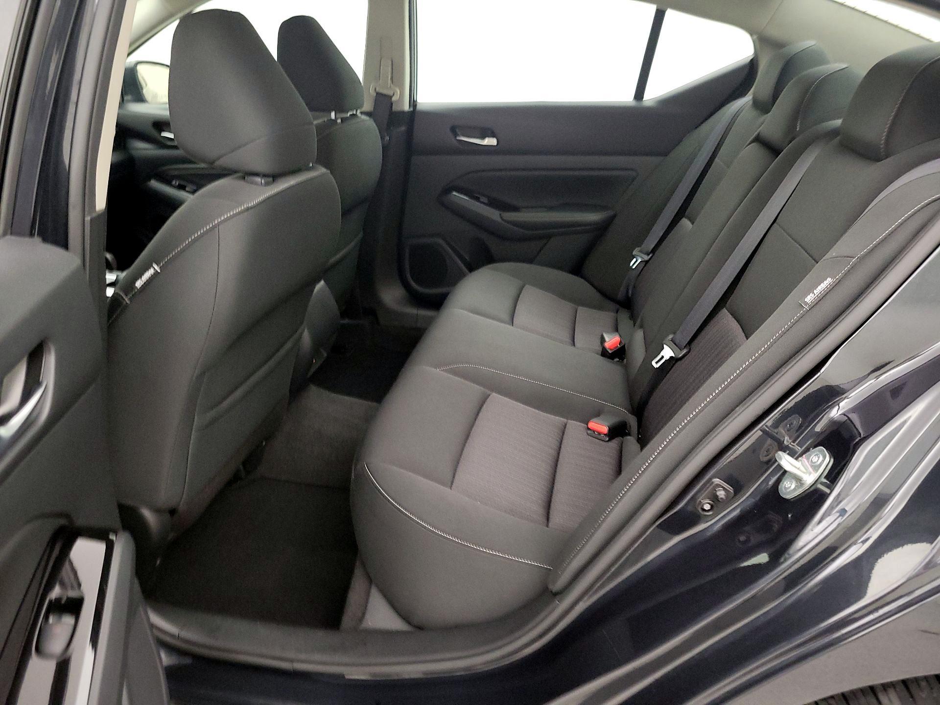 Thumbnail: 2021 Nissan Altima - 19