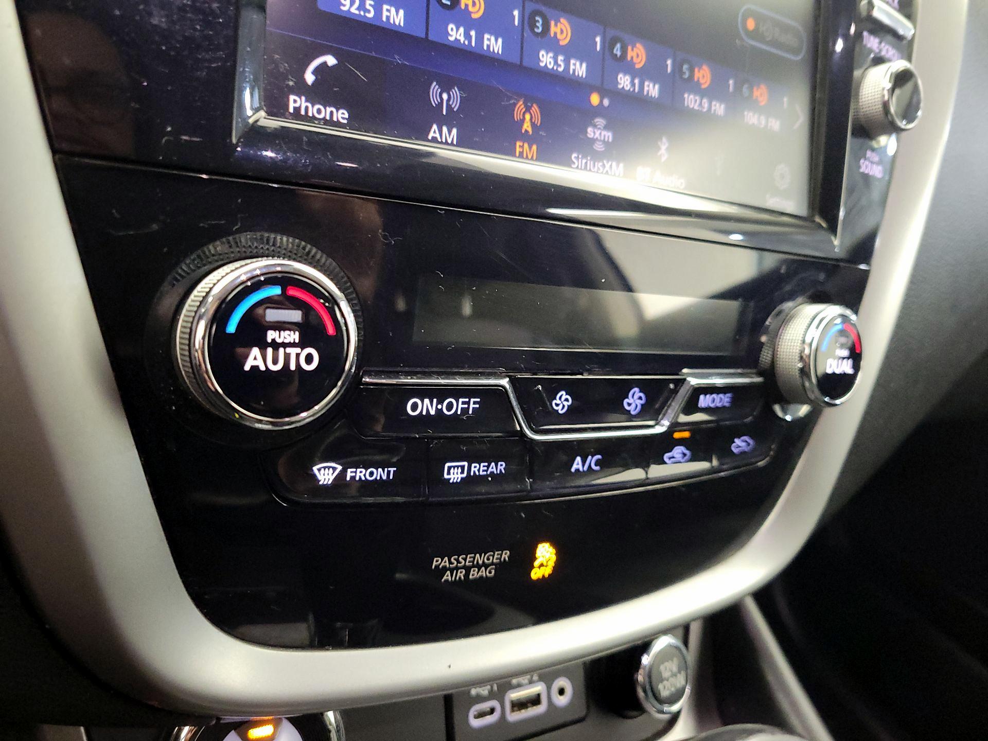 Thumbnail: 2020 Nissan Murano - 17