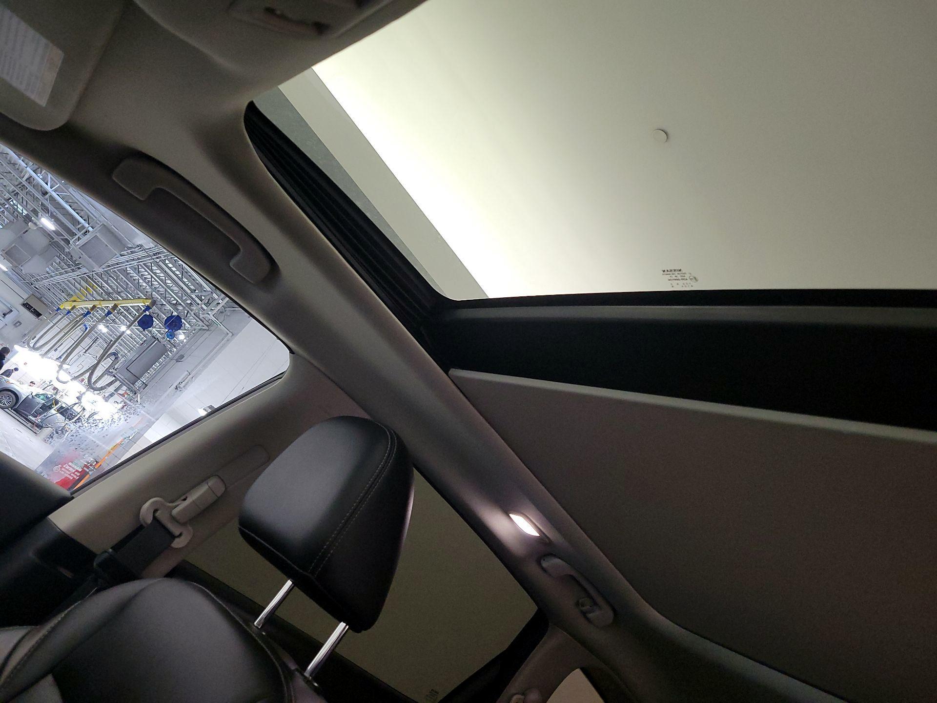 Thumbnail: 2020 Nissan Murano - 20