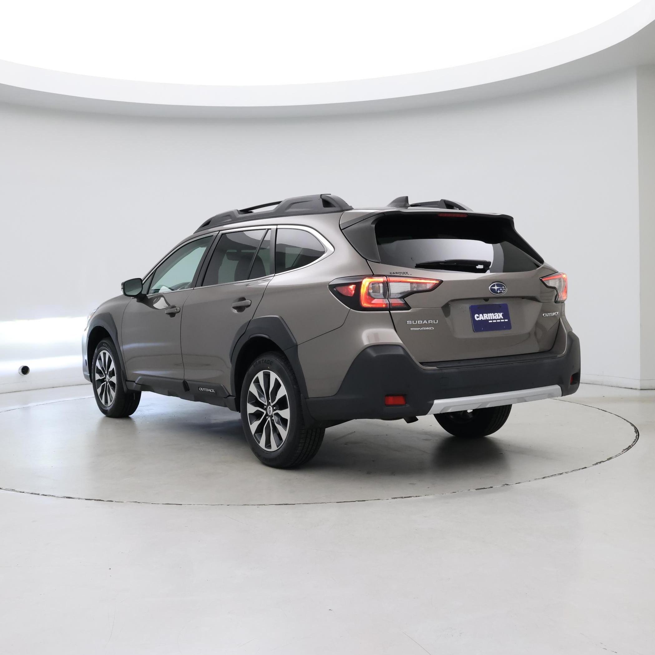 Thumbnail: 2023 Subaru Outback - 2