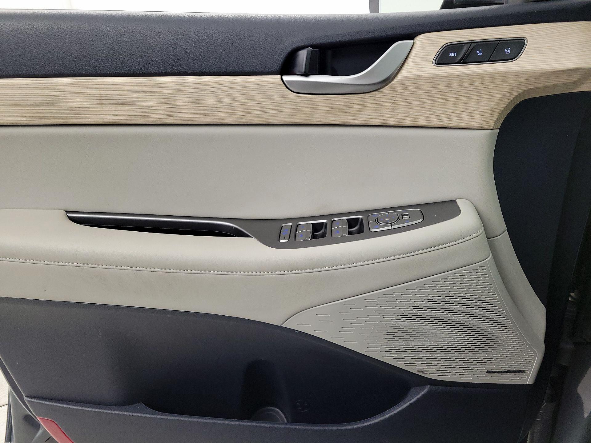 Thumbnail: 2023 Hyundai Palisade - 12