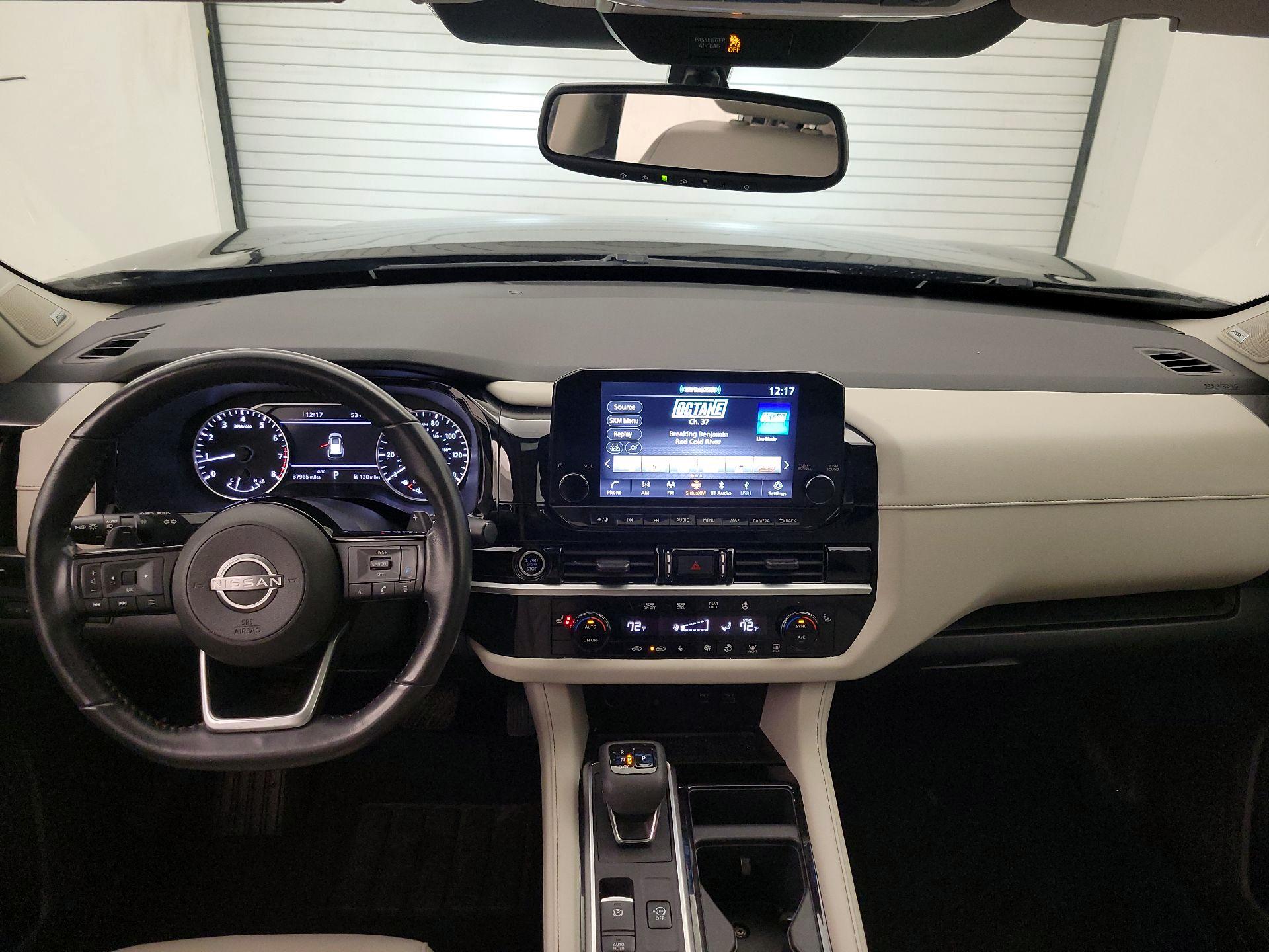 Thumbnail: 2022 Nissan Pathfinder - 9