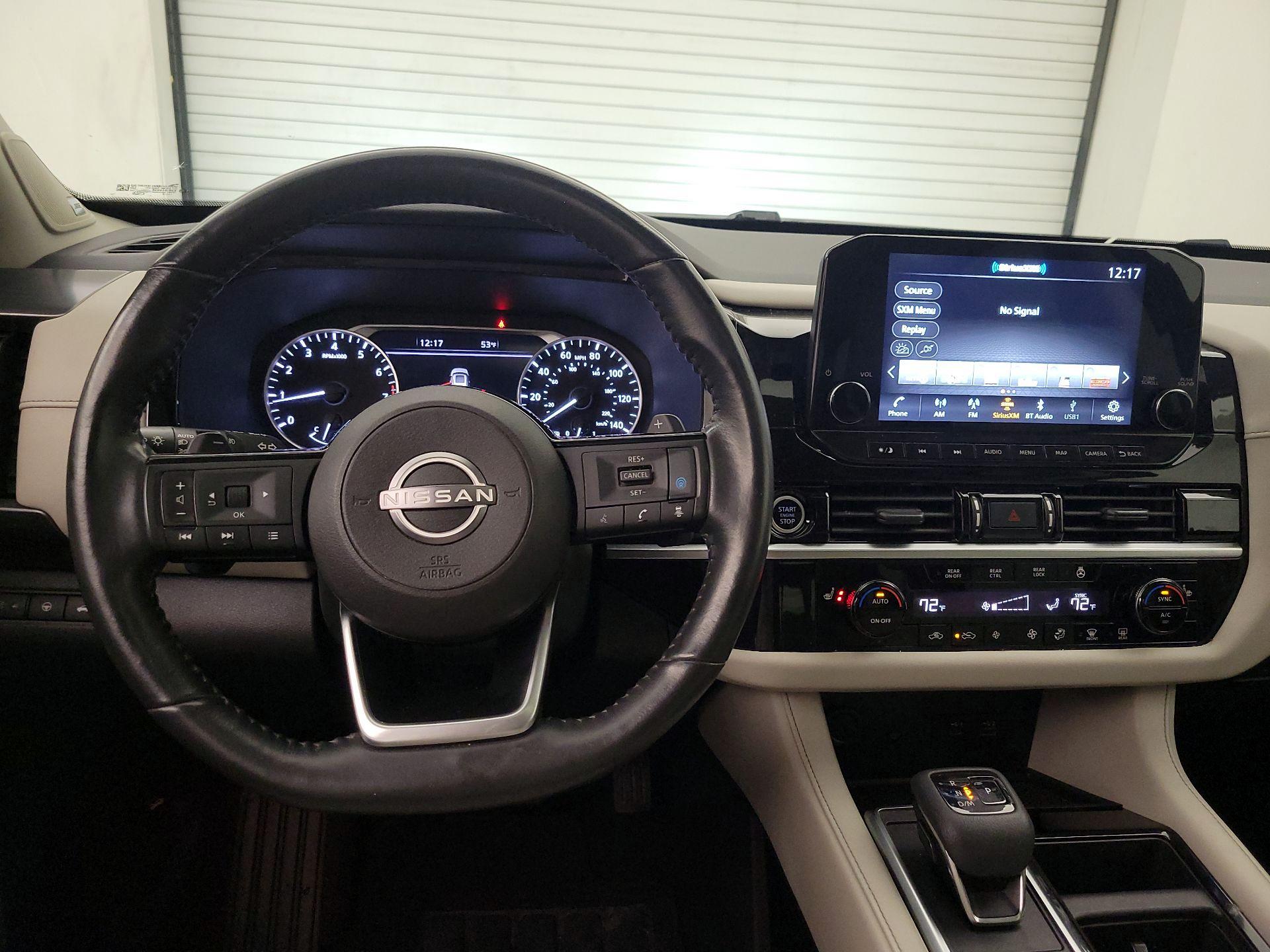 Thumbnail: 2022 Nissan Pathfinder - 10