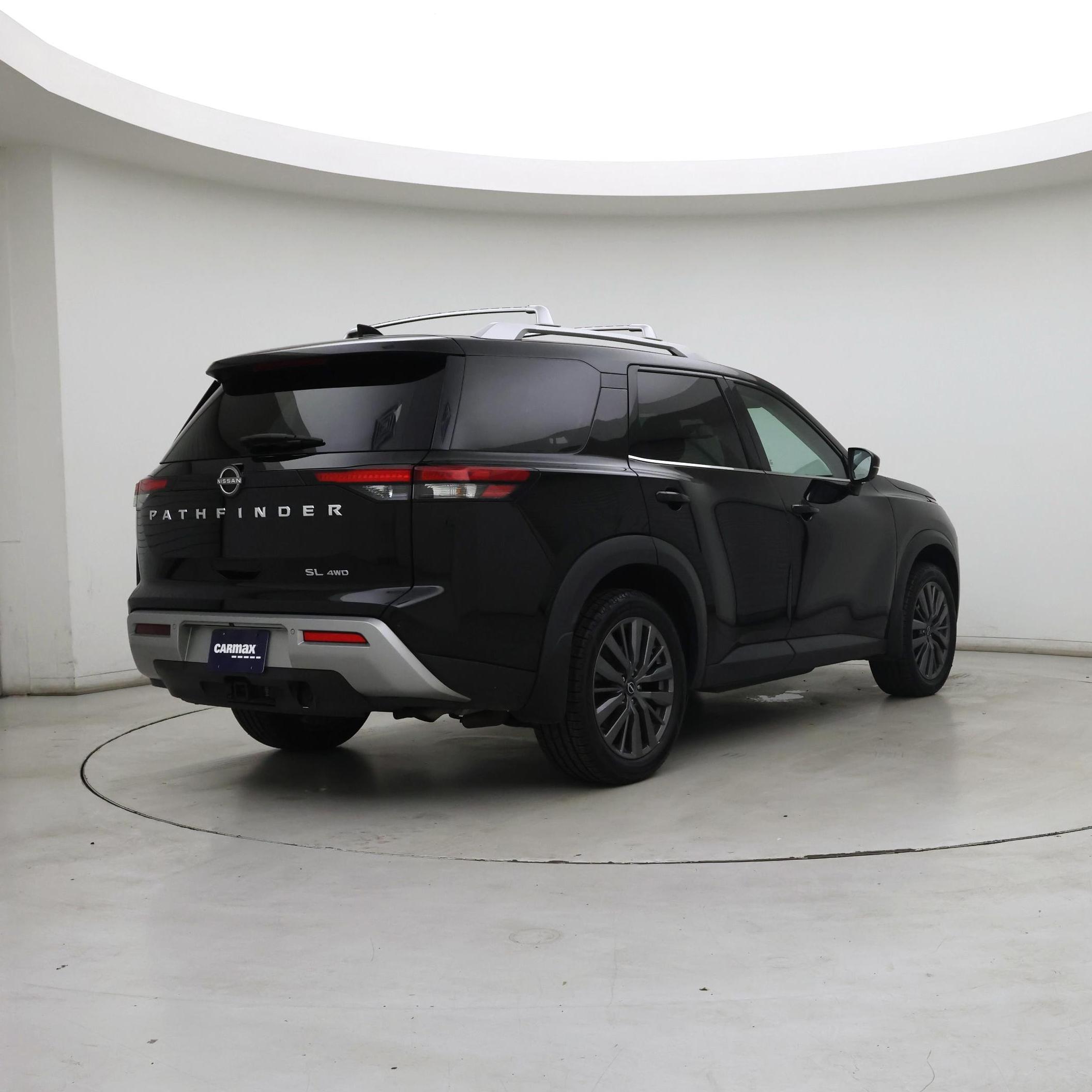 Thumbnail: 2022 Nissan Pathfinder - 8